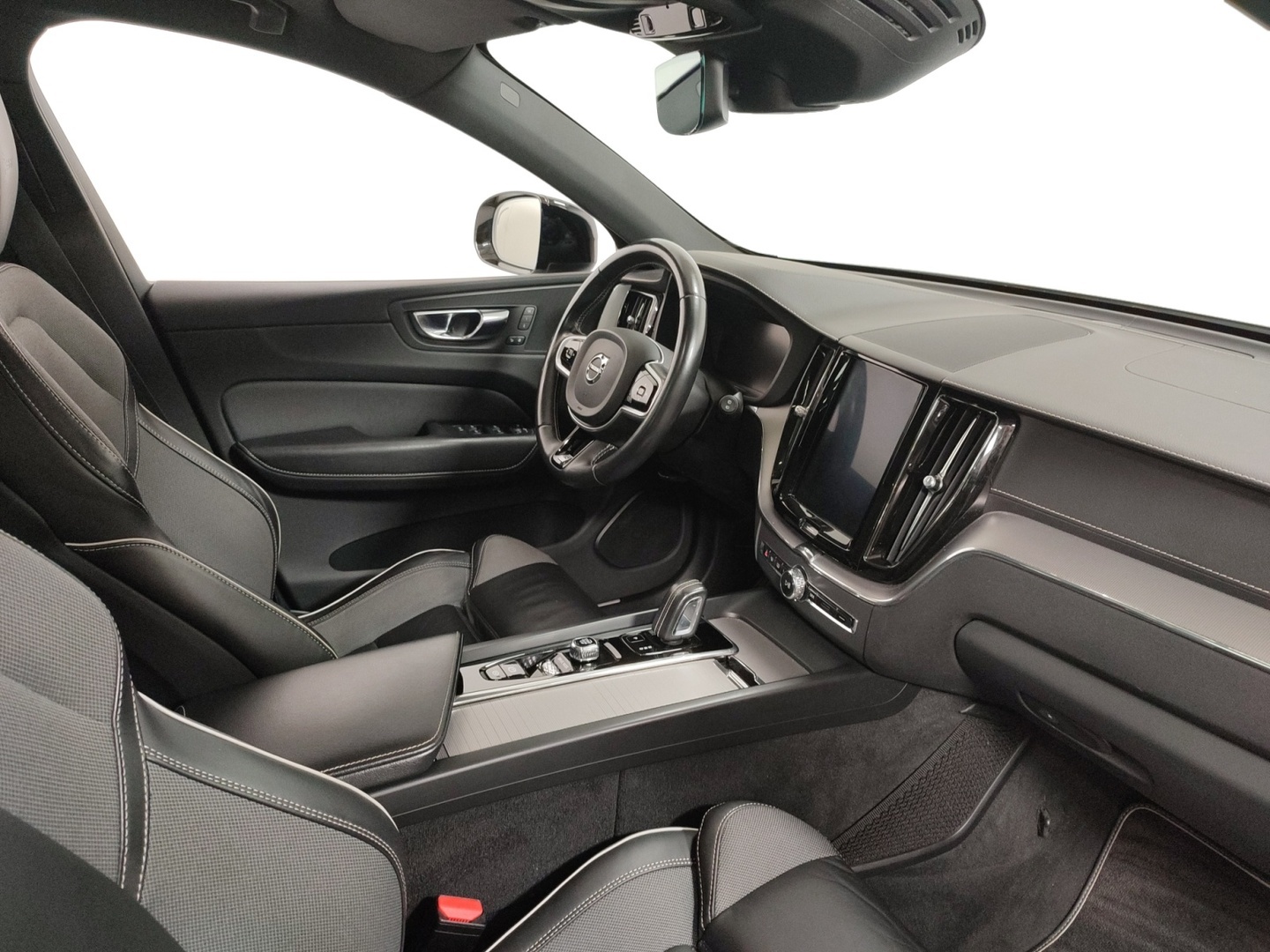 VOLVO XC60 2020
