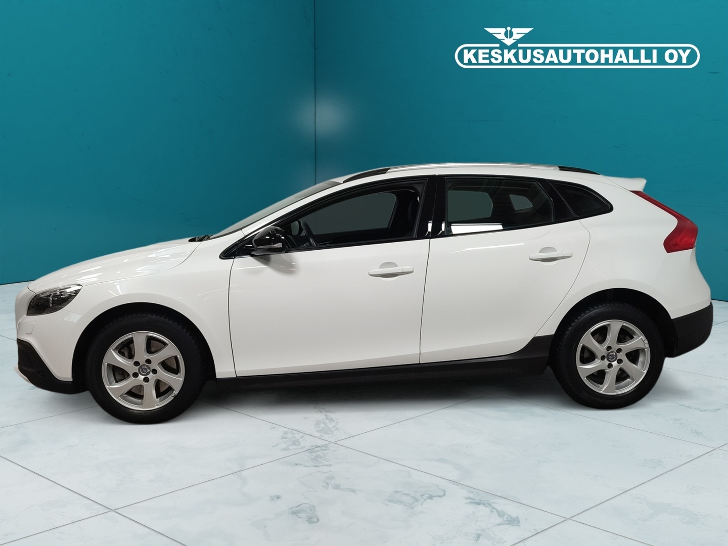 VOLVO V40 Cross Country 2016