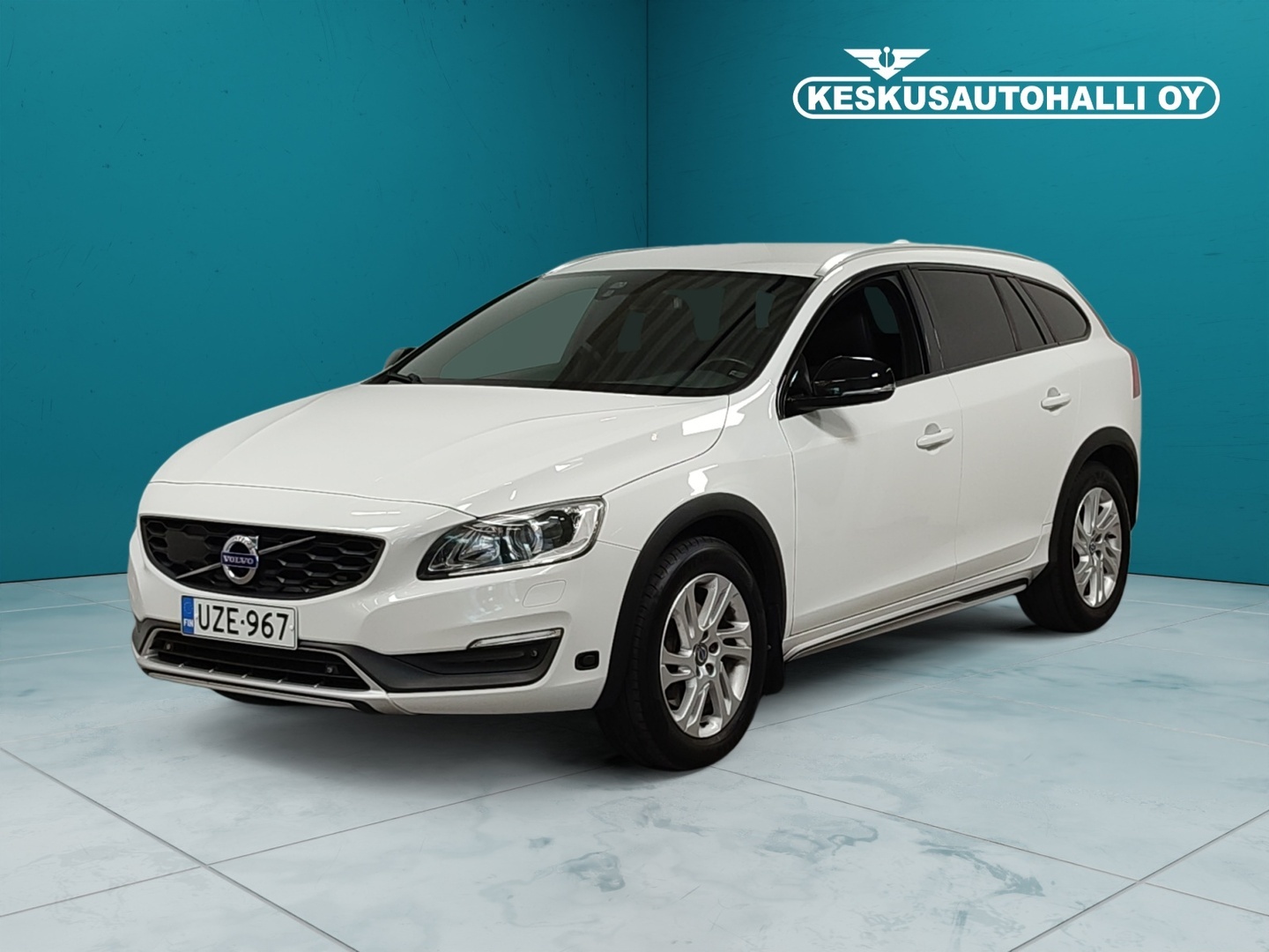 VOLVO V60 Cross Country 2016