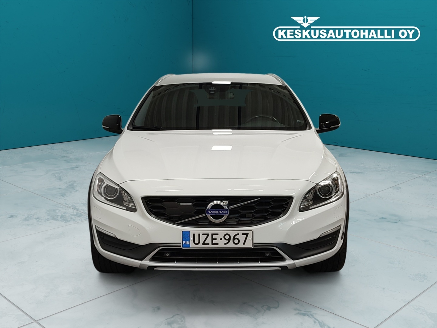 VOLVO V60 Cross Country 2016
