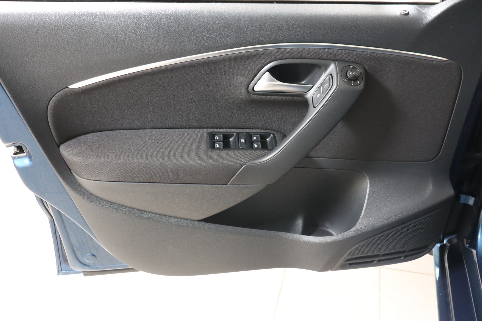 VOLKSWAGEN Polo 2017