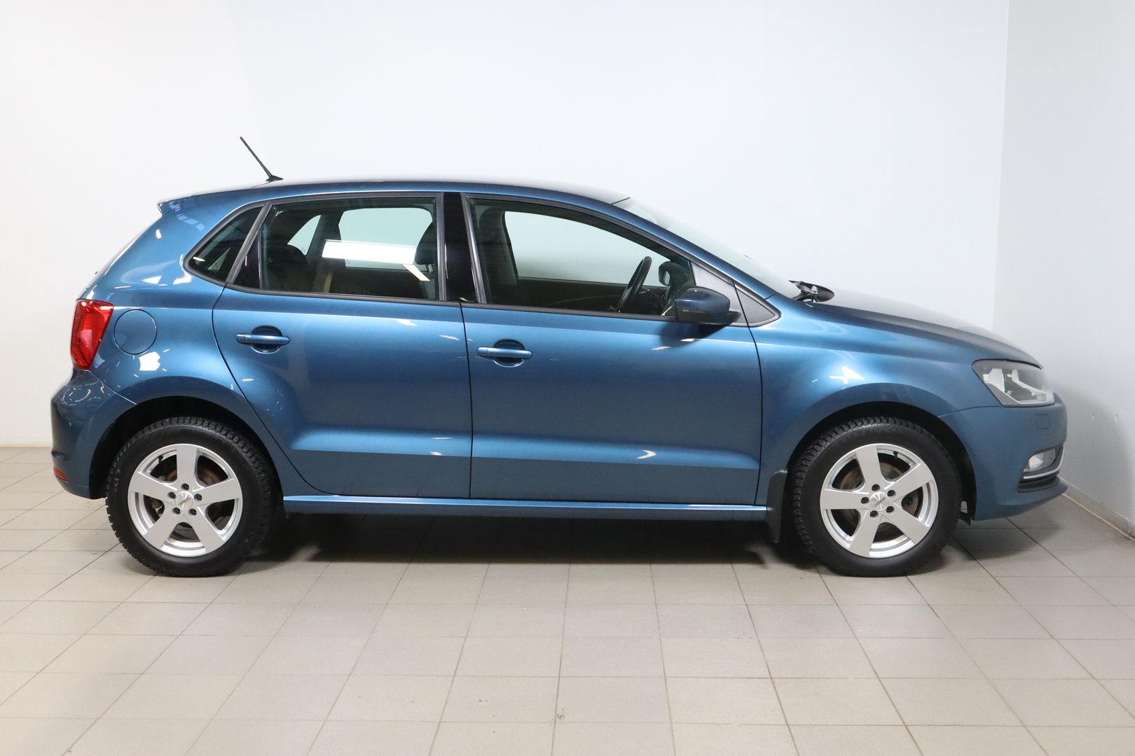 VOLKSWAGEN Polo 2017