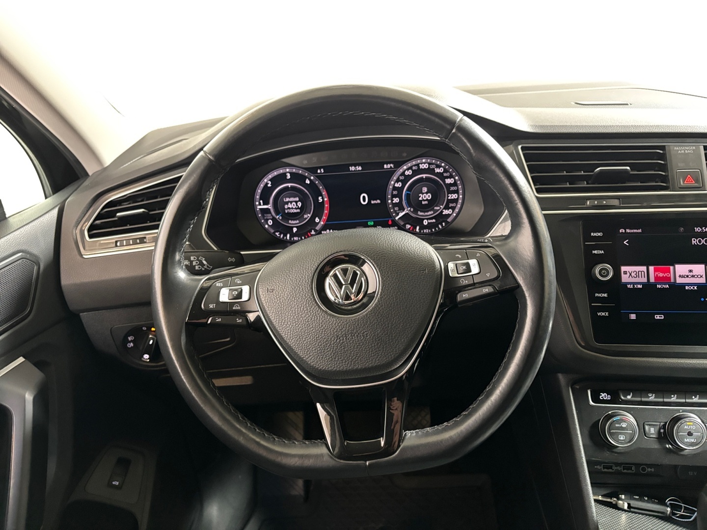 VOLKSWAGEN Tiguan 2018