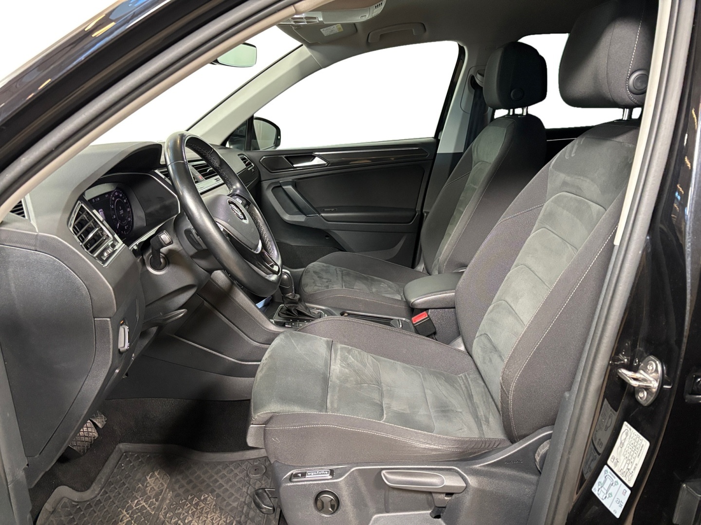 VOLKSWAGEN Tiguan 2018