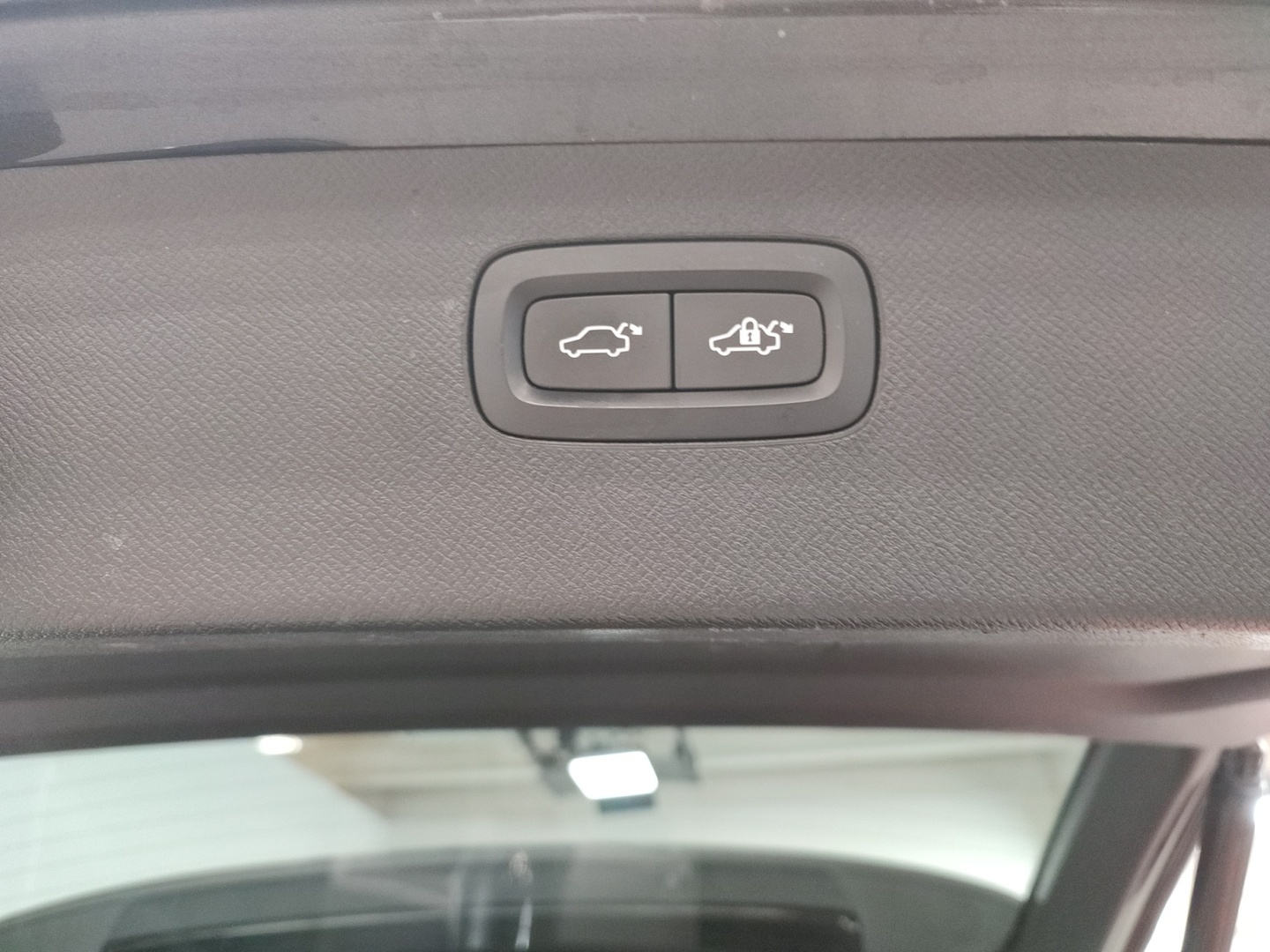 VOLVO XC90 2017