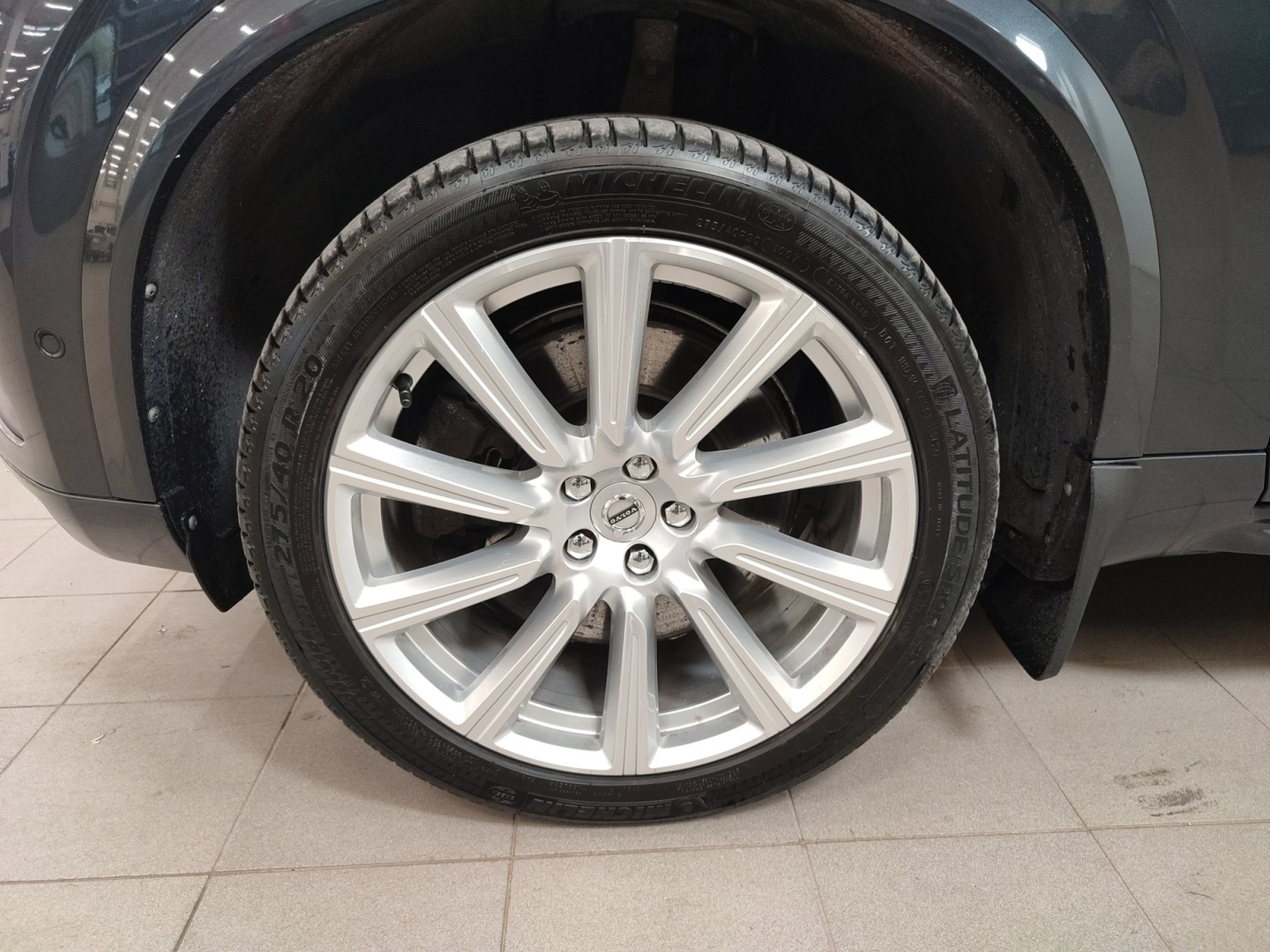 VOLVO XC90 2017
