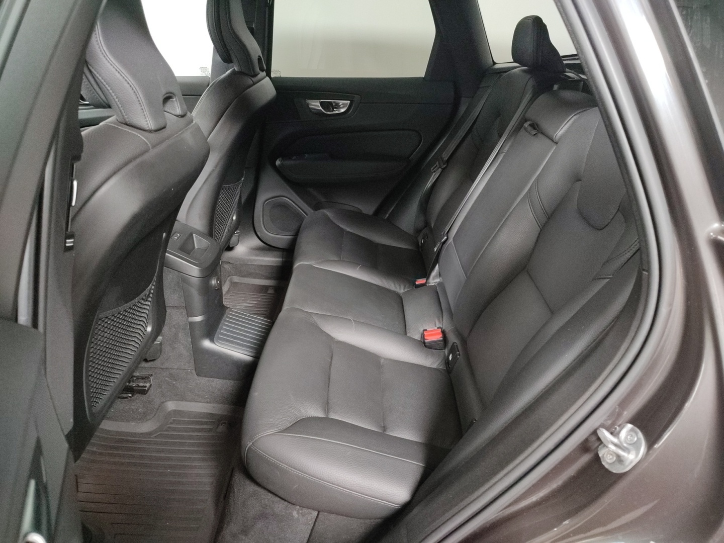 VOLVO XC60 2022