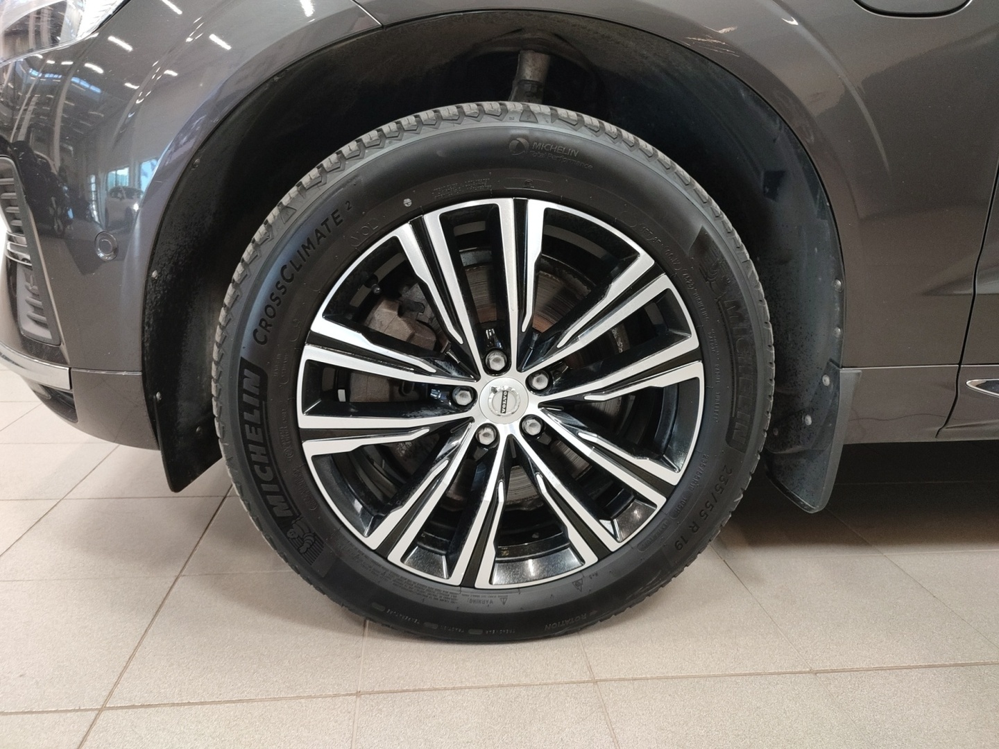 VOLVO XC60 2022