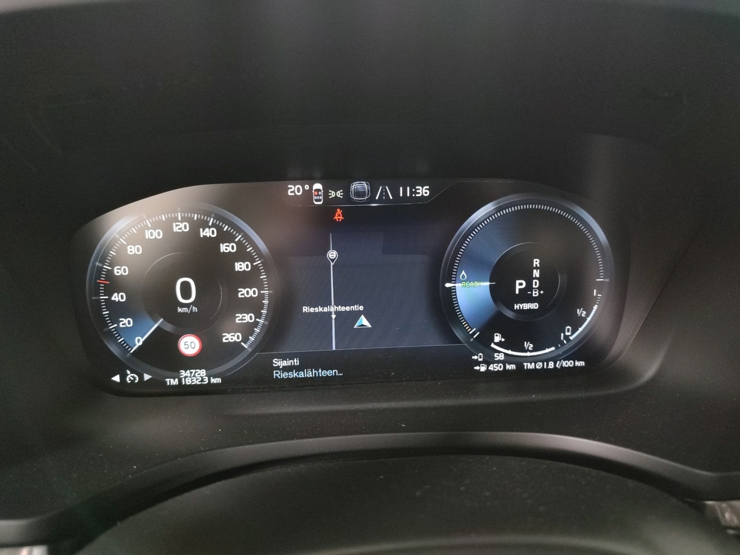 VOLVO V60 2022