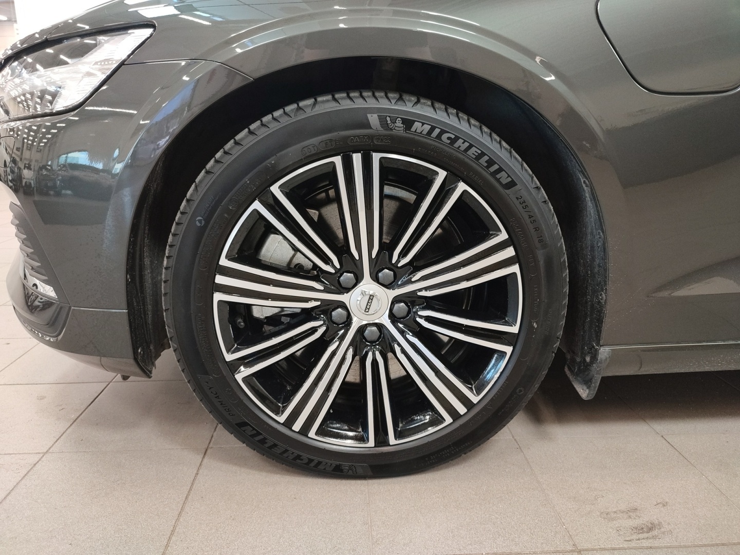 VOLVO V60 2022