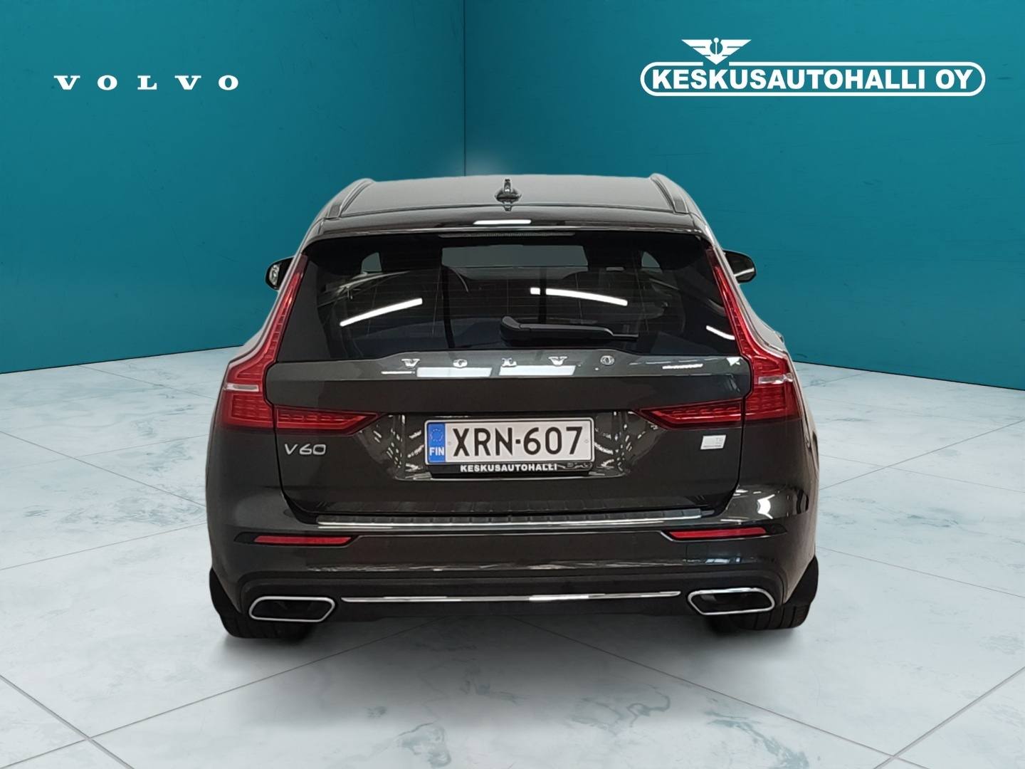 VOLVO V60 2022