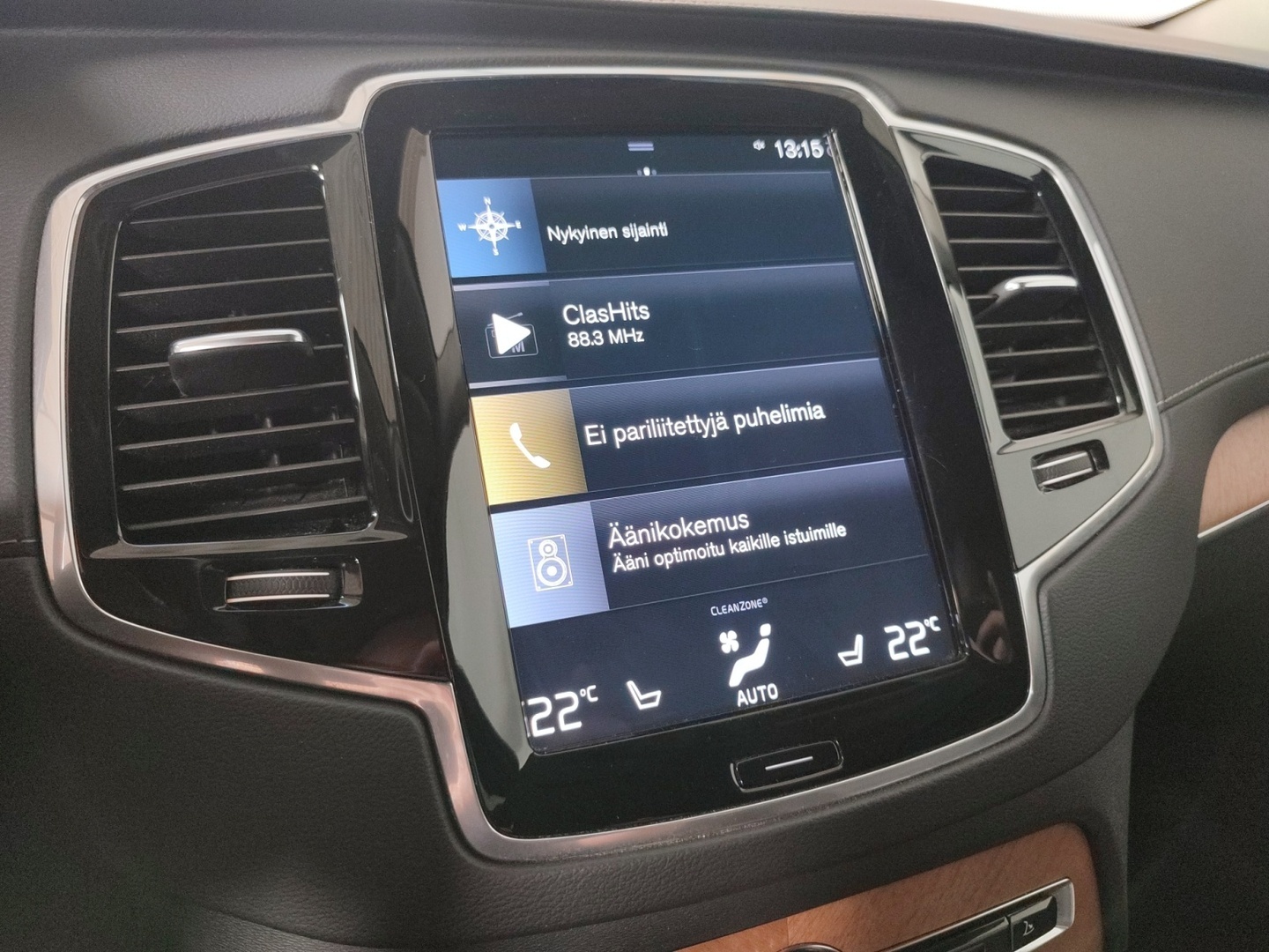 VOLVO XC90 16