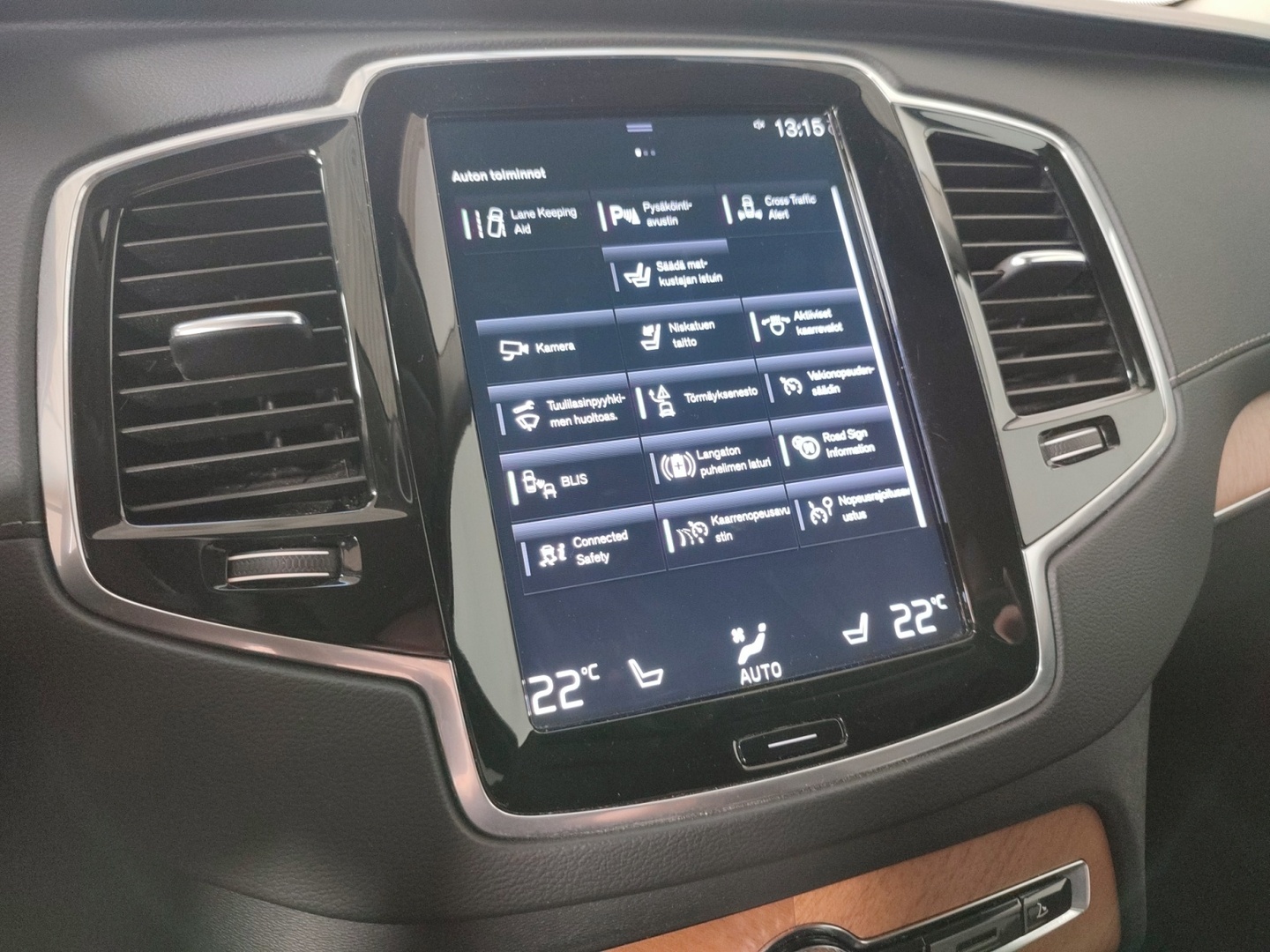 VOLVO XC90 19