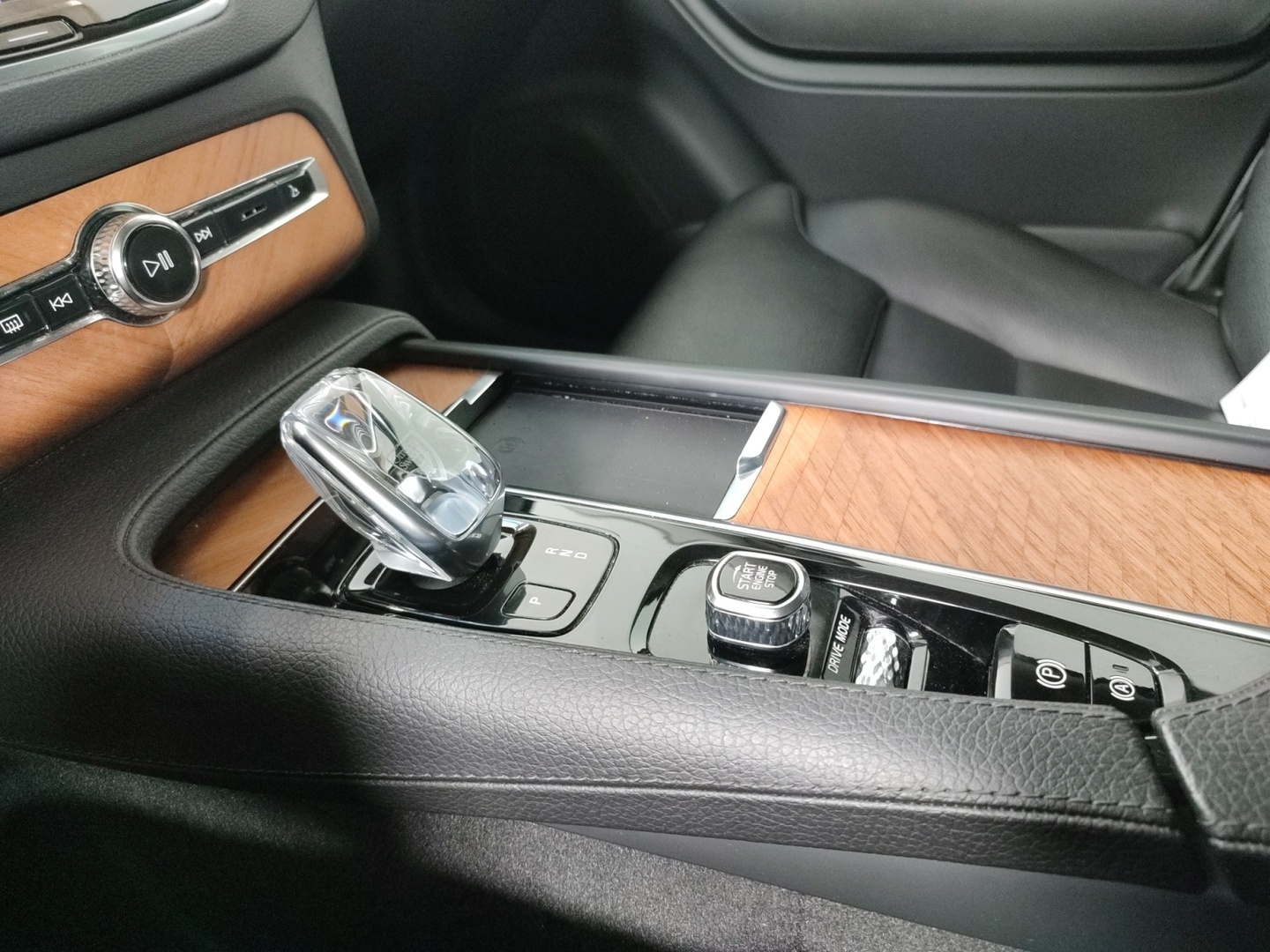 VOLVO XC90 20