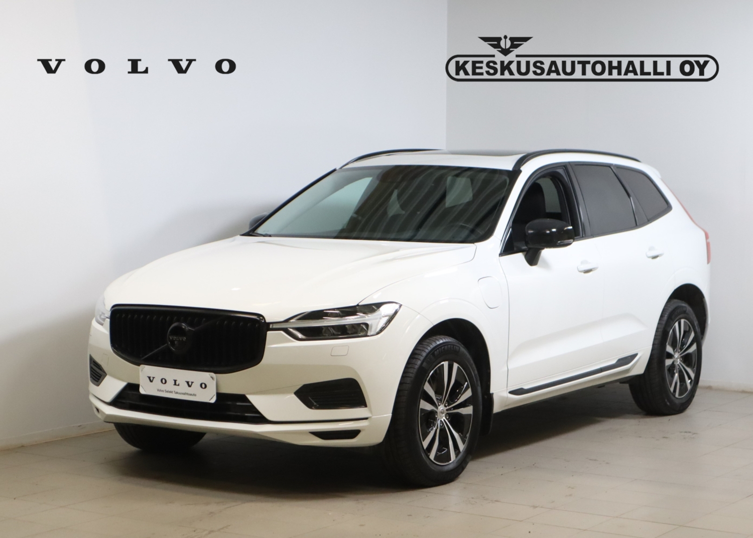 VOLVO XC60 2021