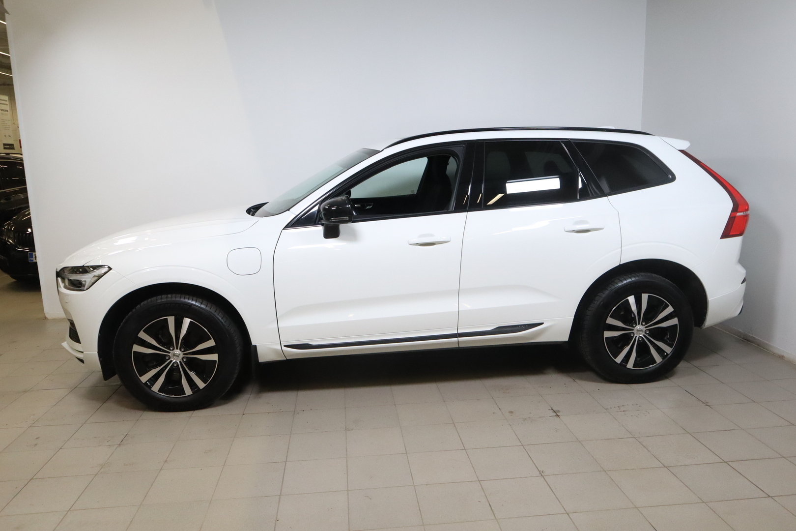 VOLVO XC60 2021