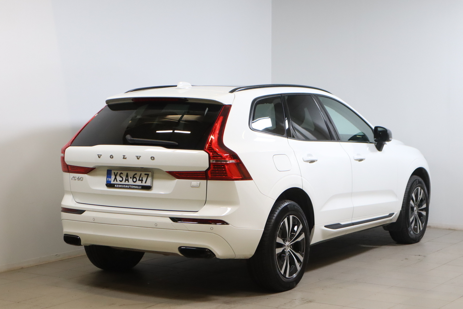 VOLVO XC60 2021