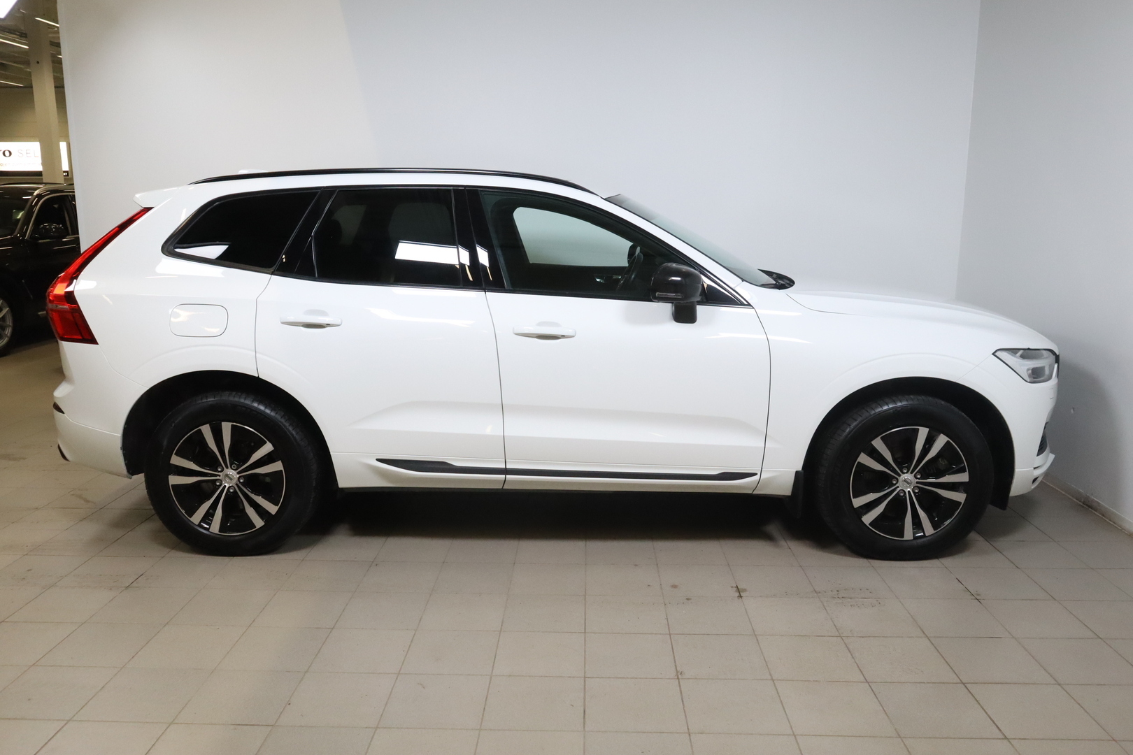 VOLVO XC60 2021