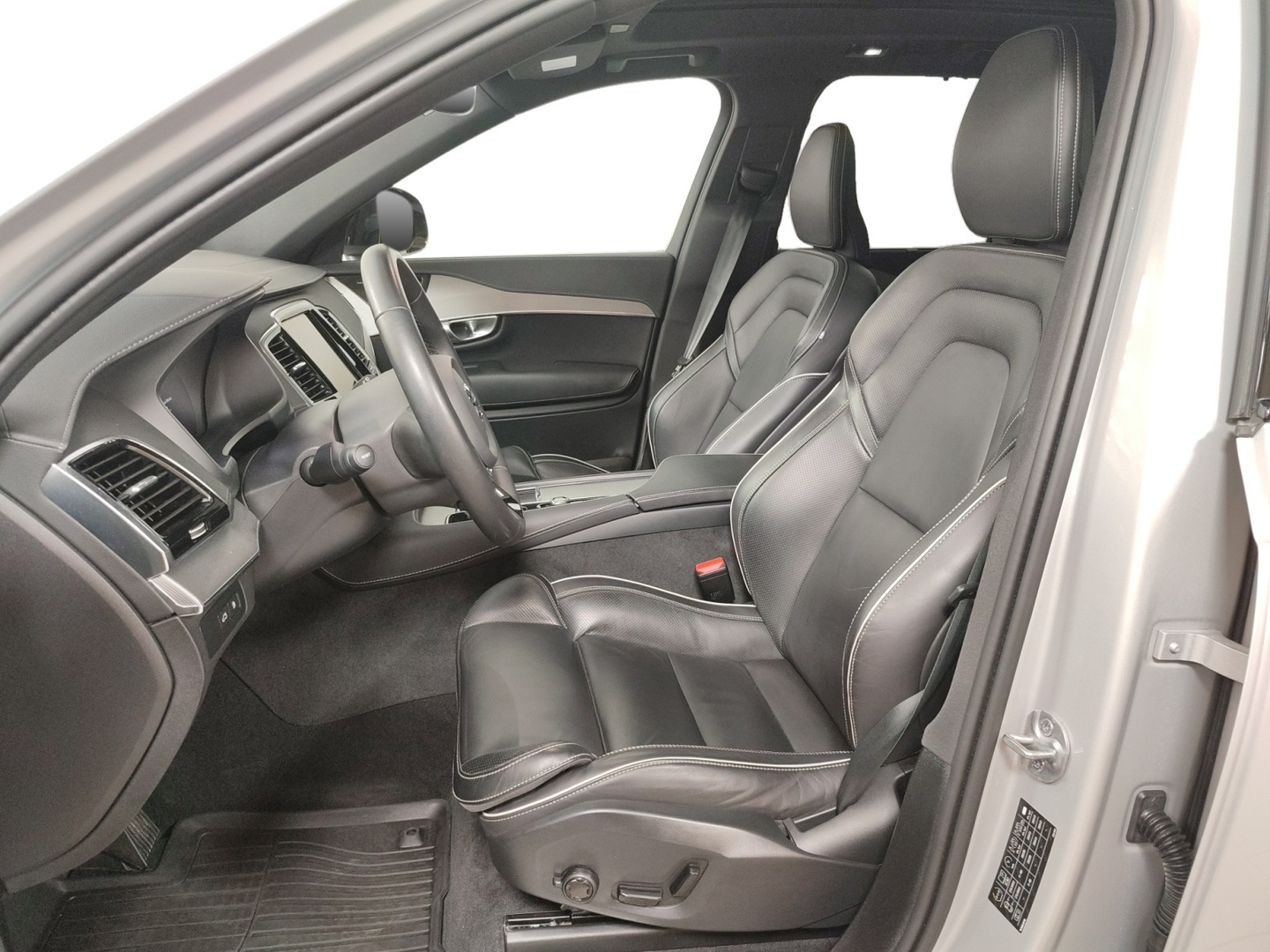 VOLVO XC90 2024