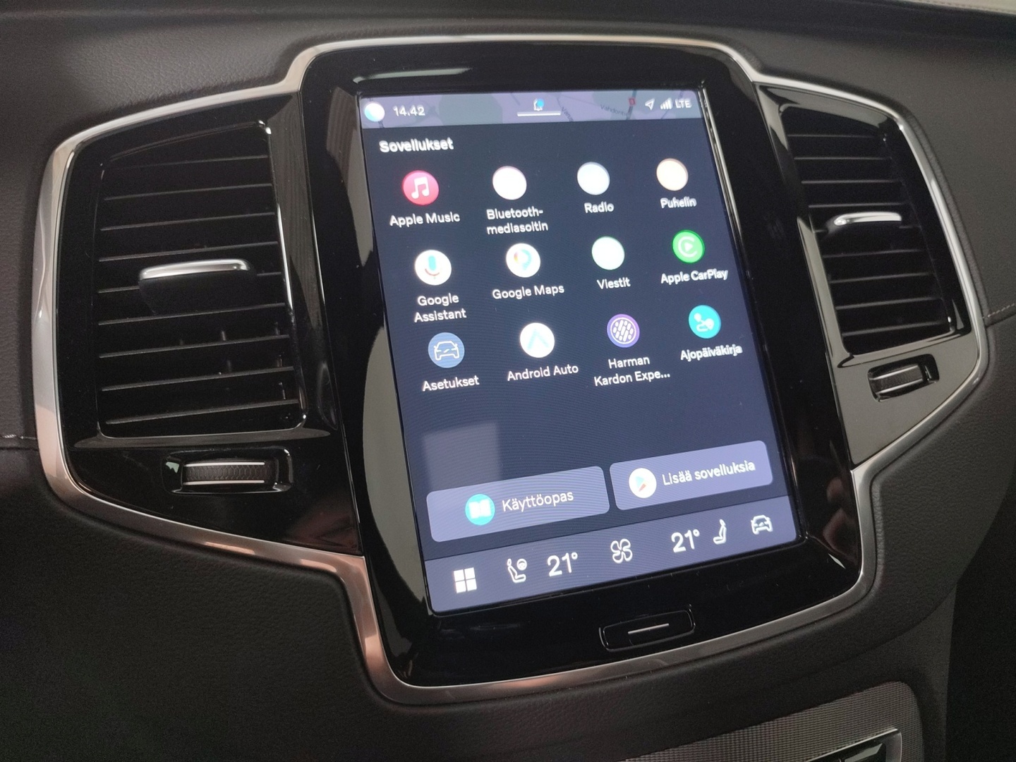 VOLVO XC90 2024
