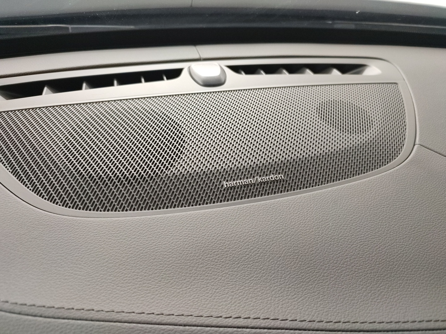 VOLVO XC90 2024
