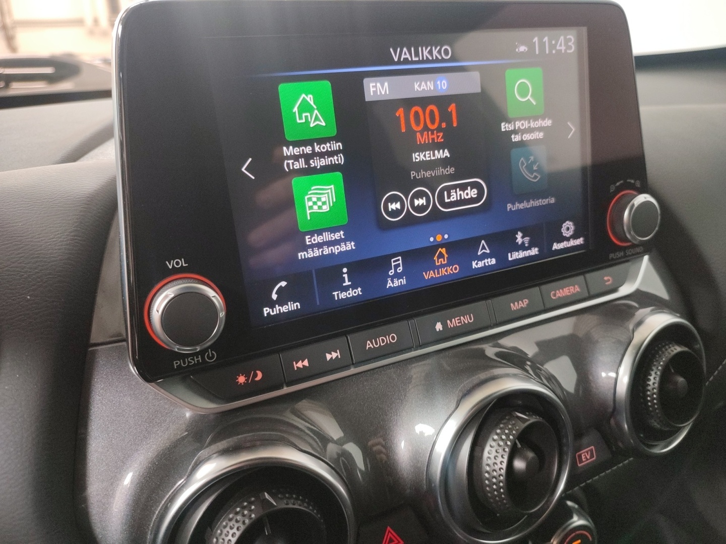 NISSAN Juke 14