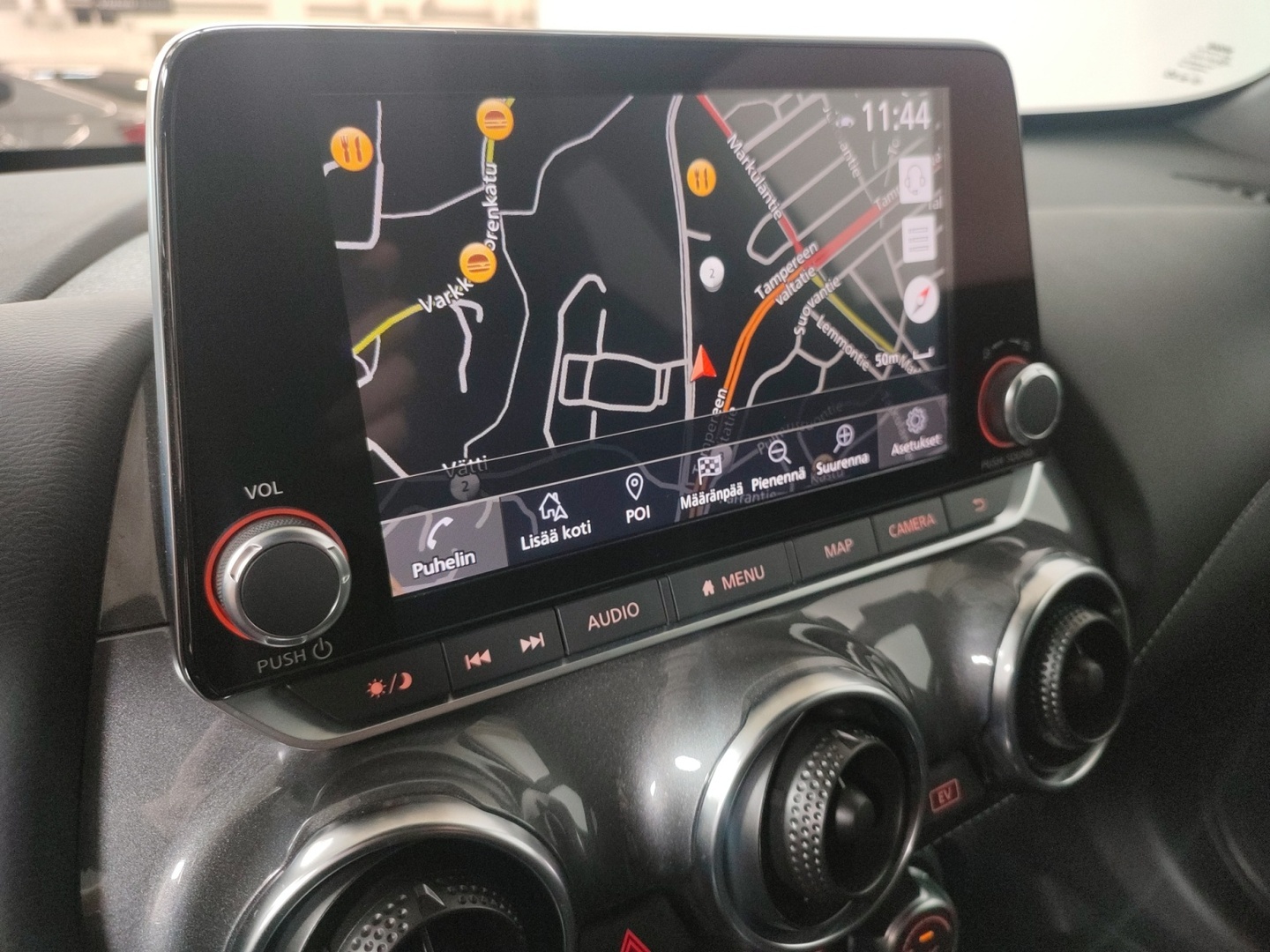 NISSAN Juke 15
