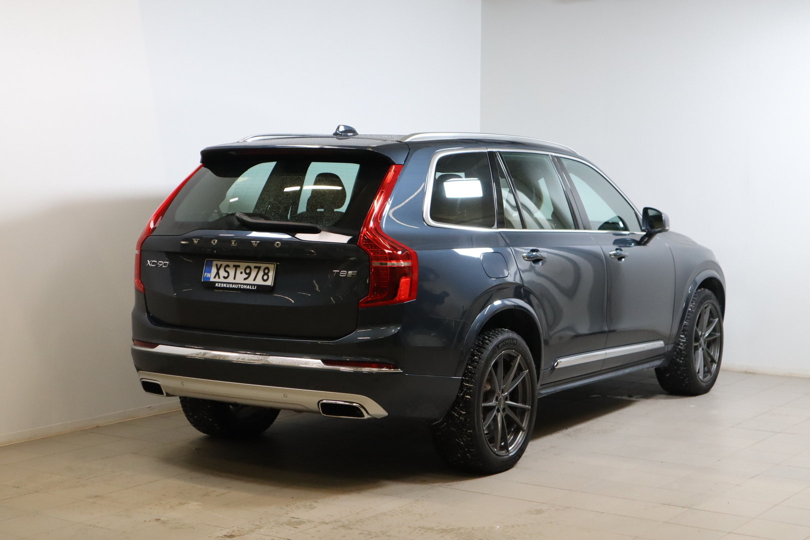 VOLVO XC90 2020