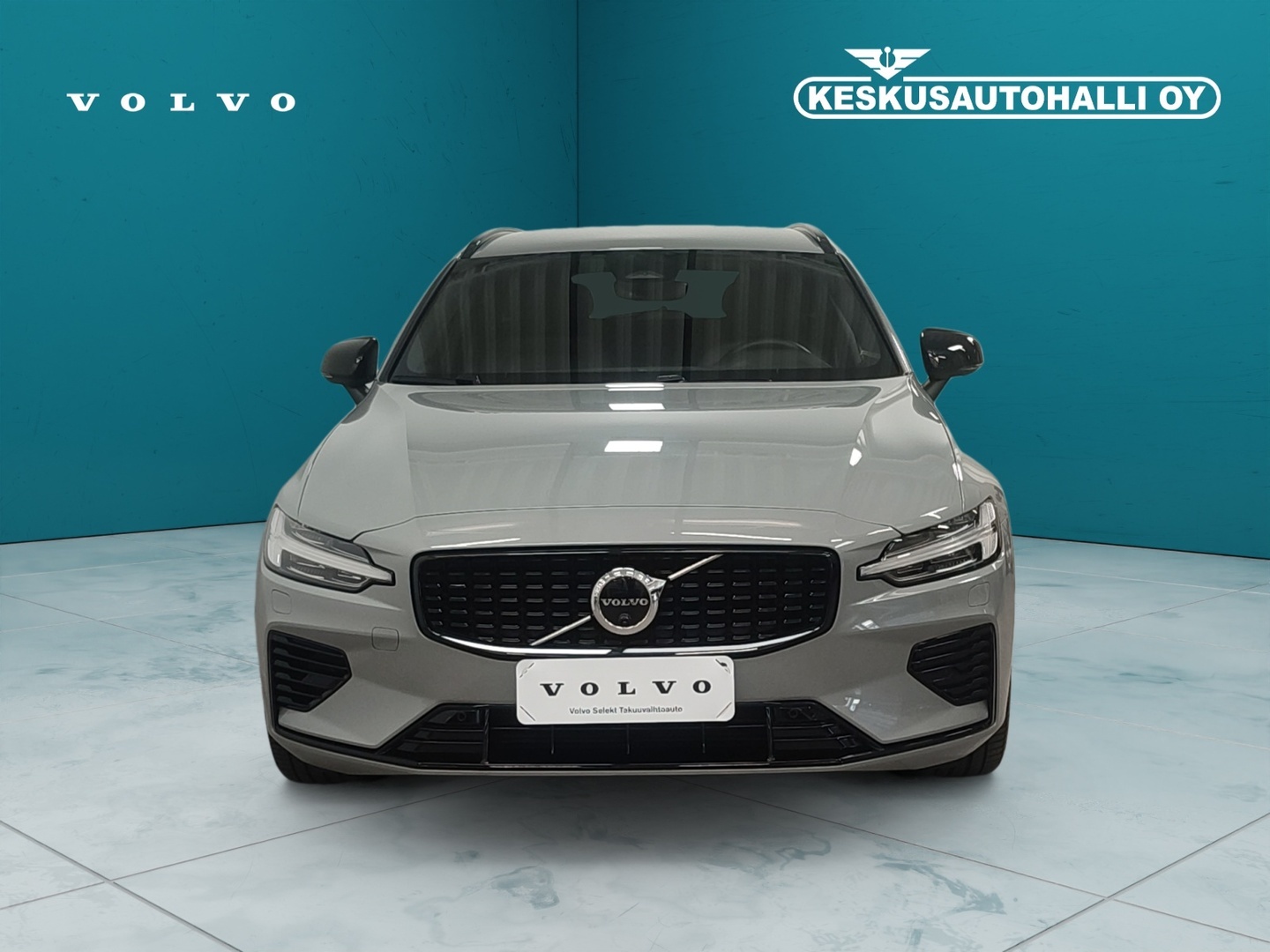 VOLVO V60 2025