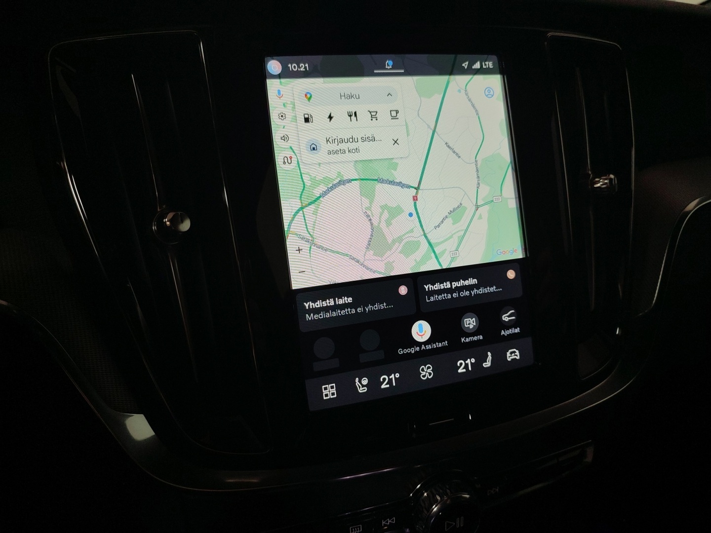 VOLVO V60 2025