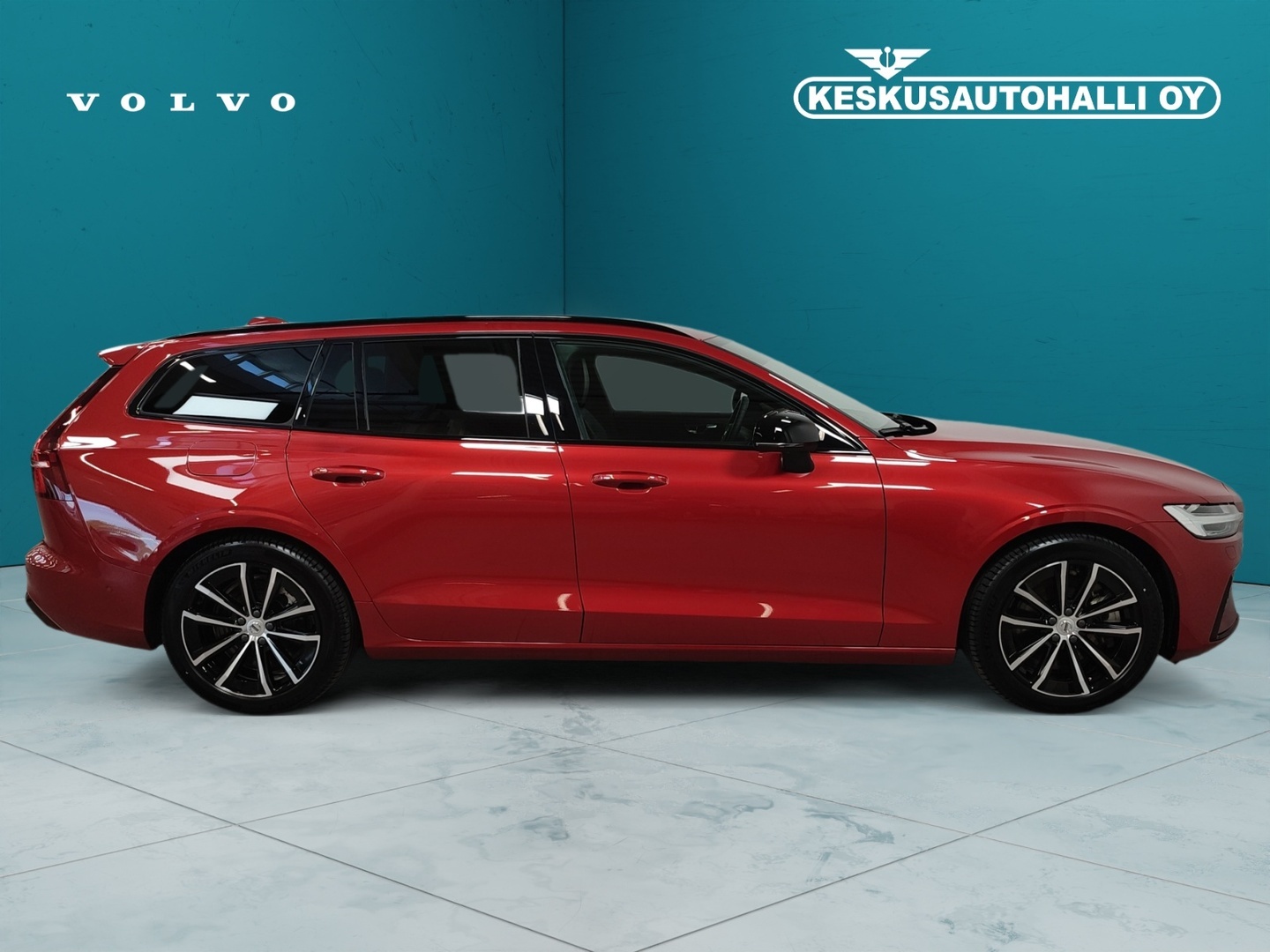 VOLVO V60 2025