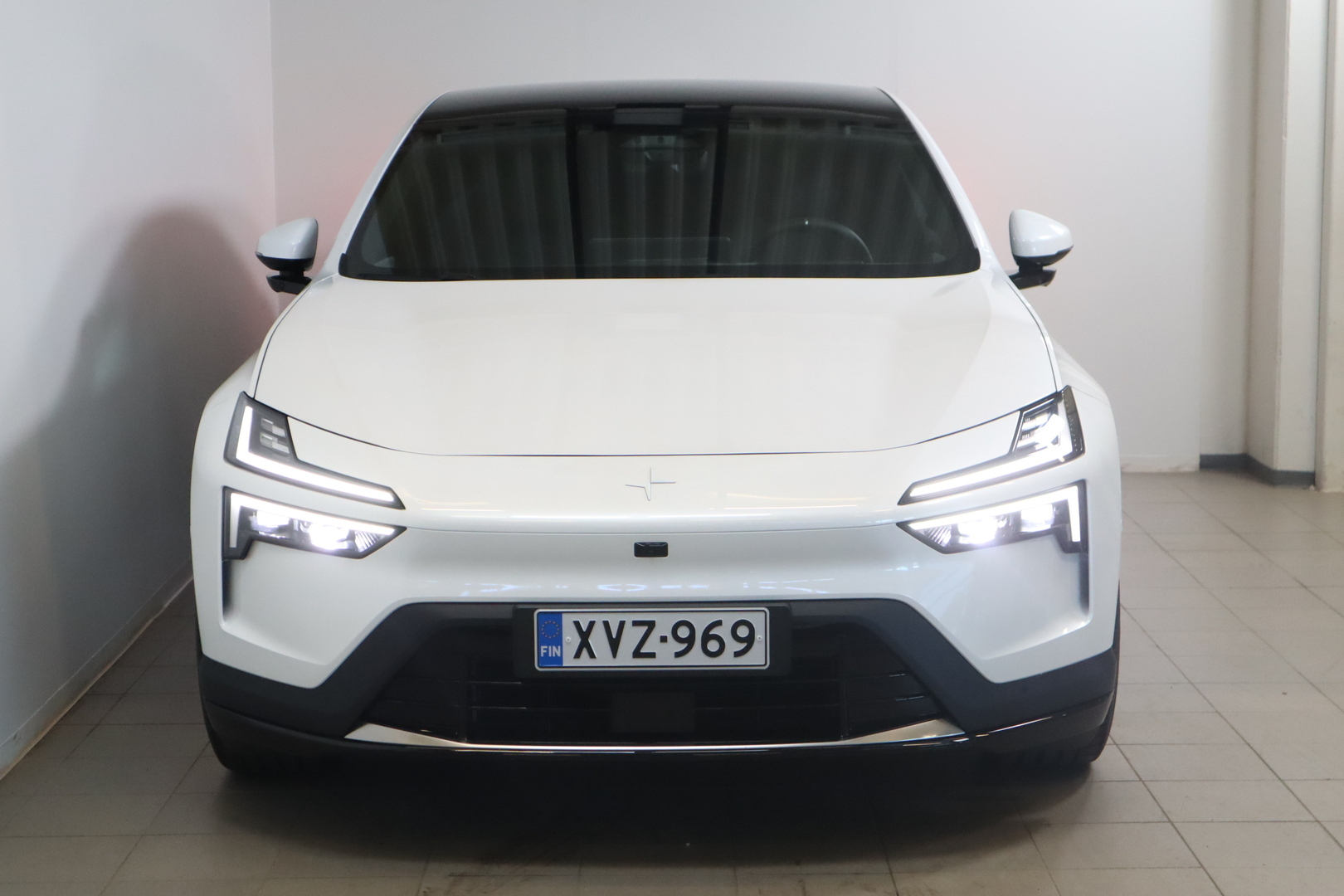 POLESTAR 4 2026
