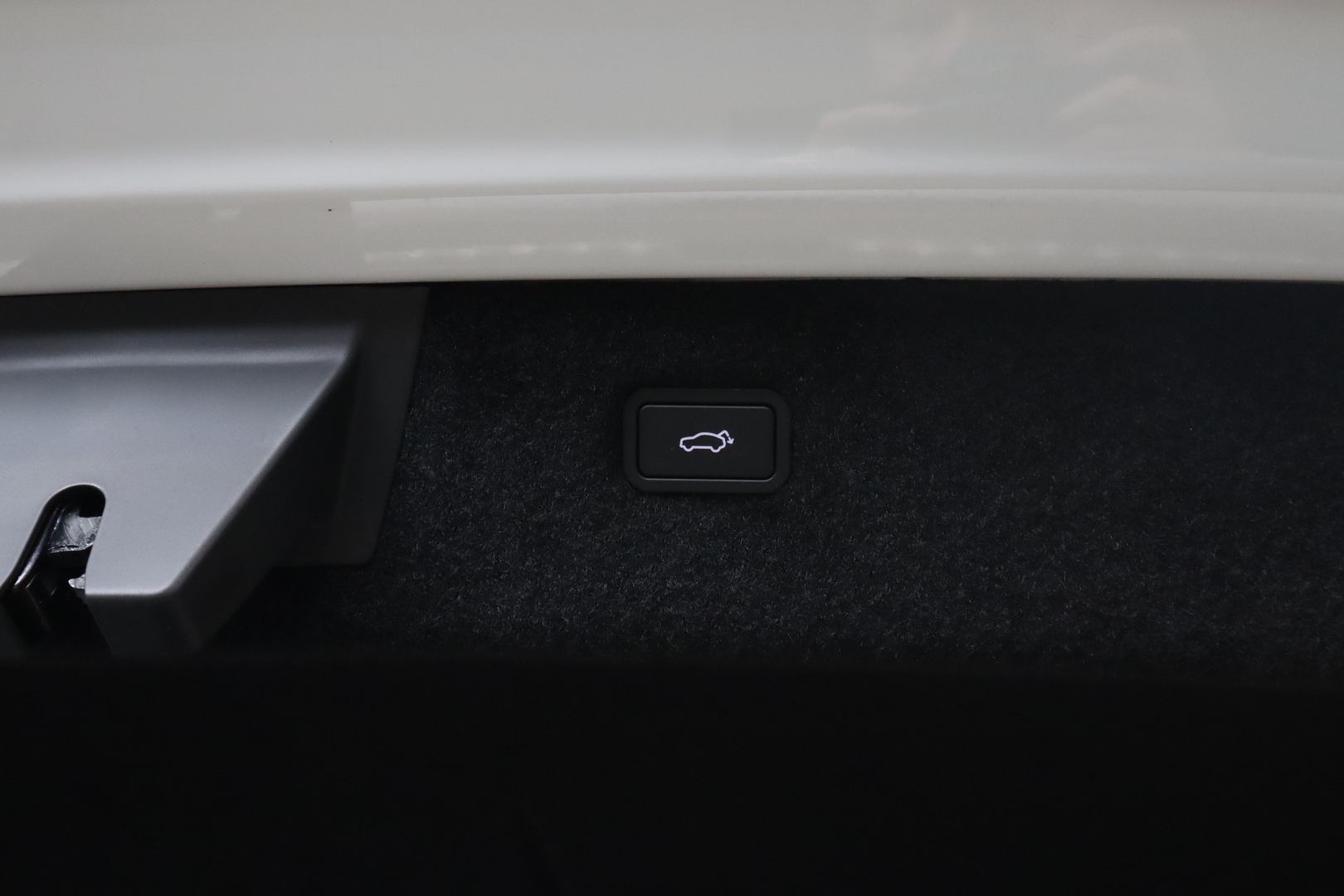 POLESTAR 4 2026