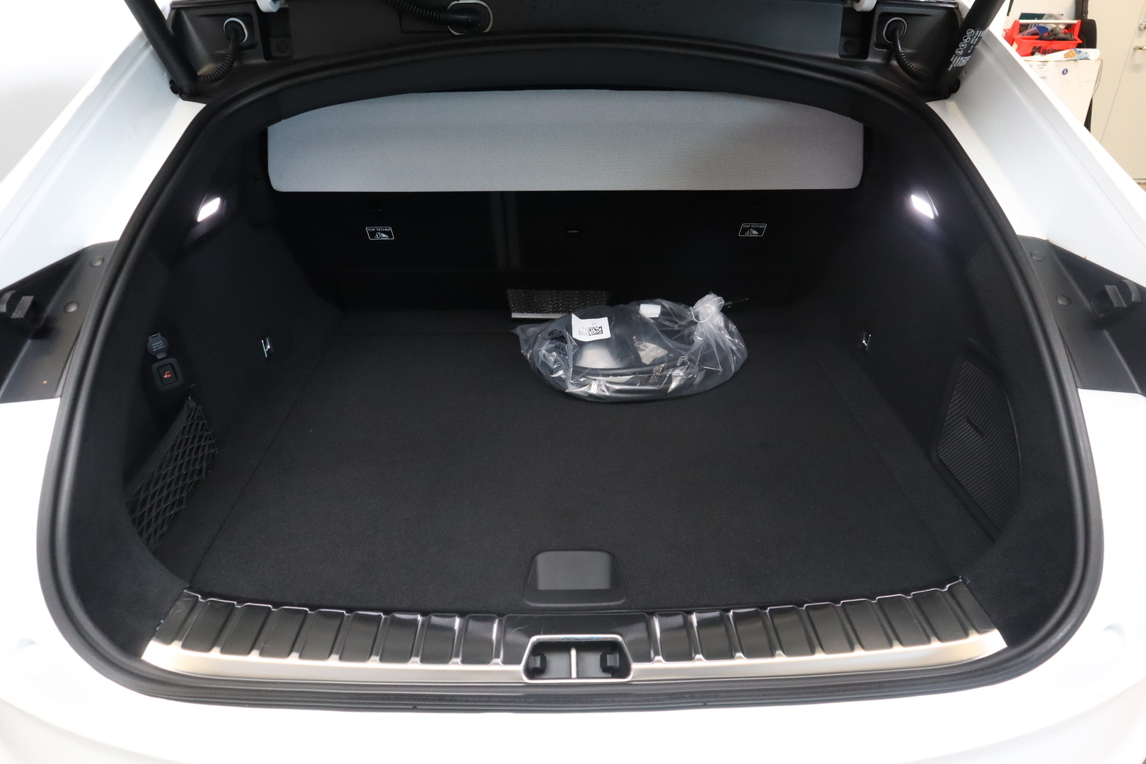 POLESTAR 4 2026