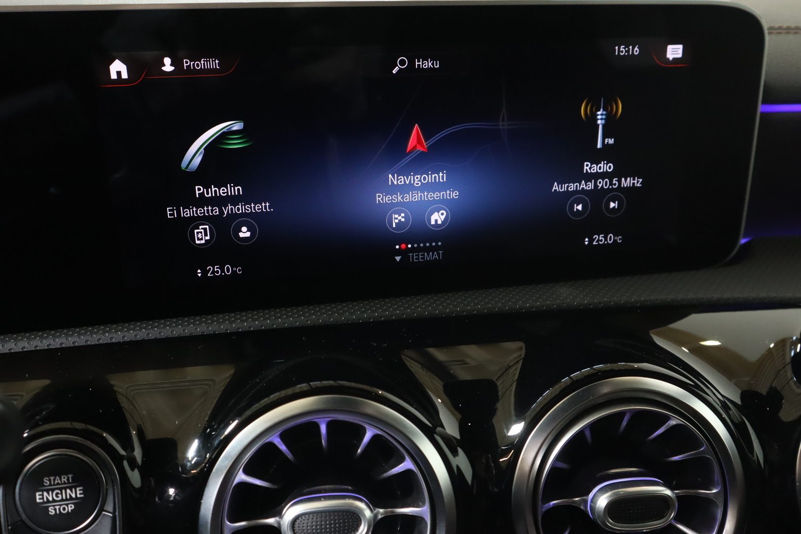 MERCEDES-BENZ A 2020