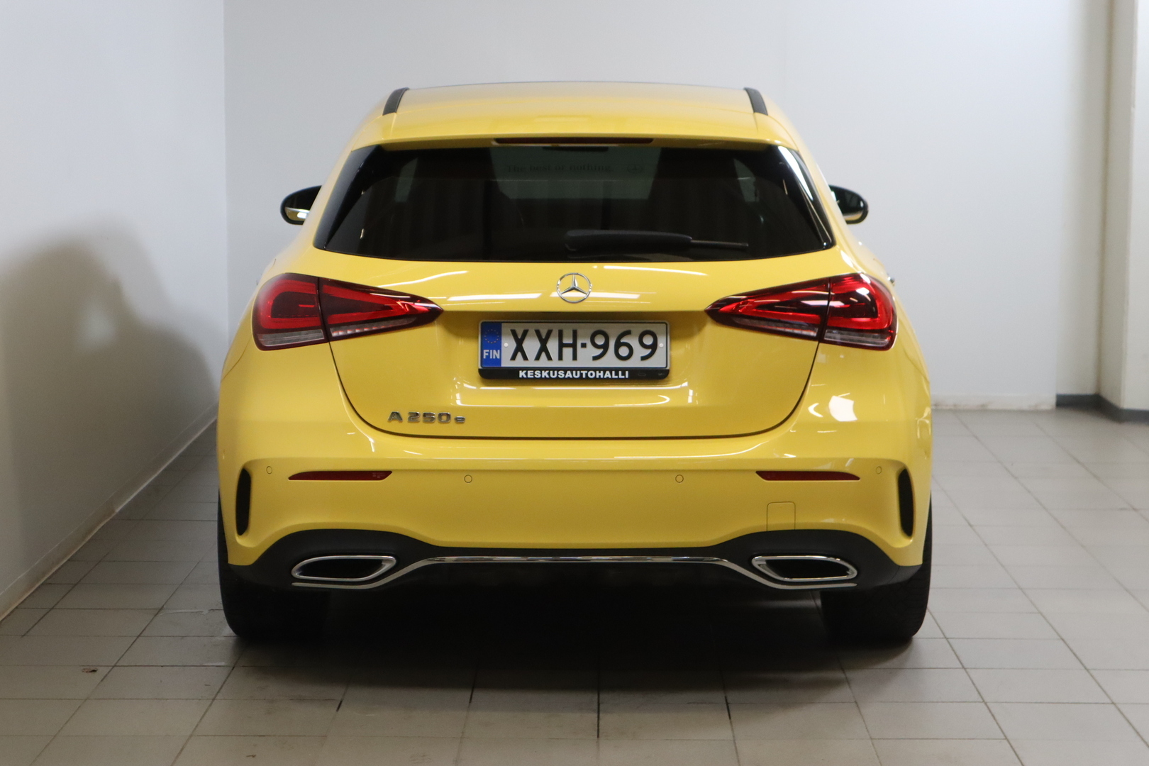 MERCEDES-BENZ A 2020