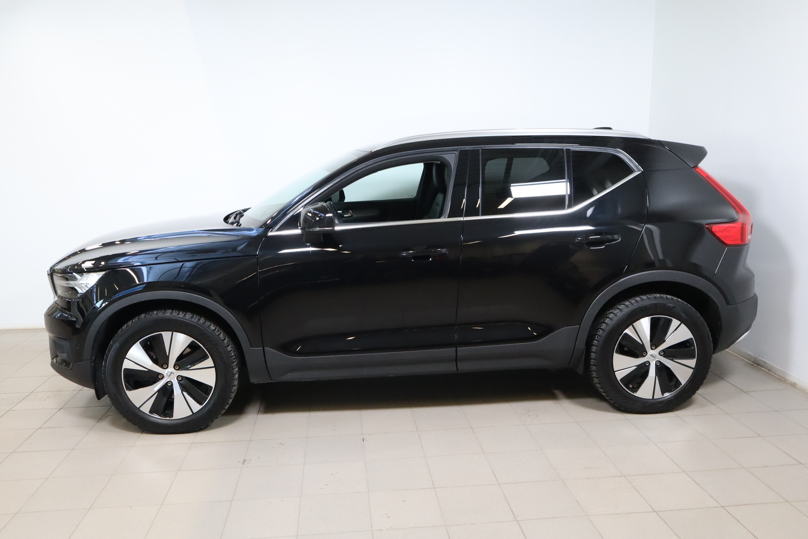 VOLVO XC40 2021