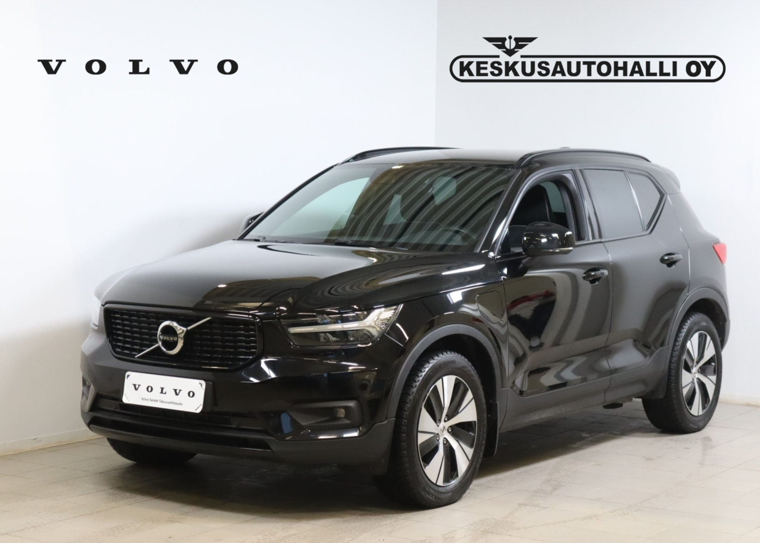 VOLVO XC40 2021