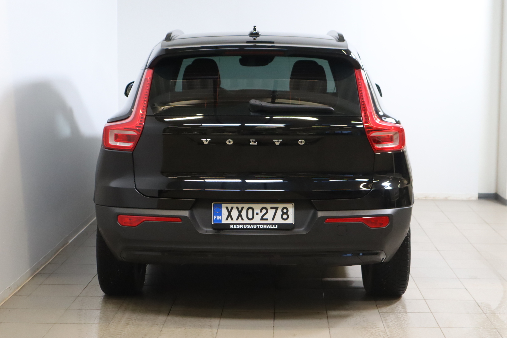VOLVO XC40 2021