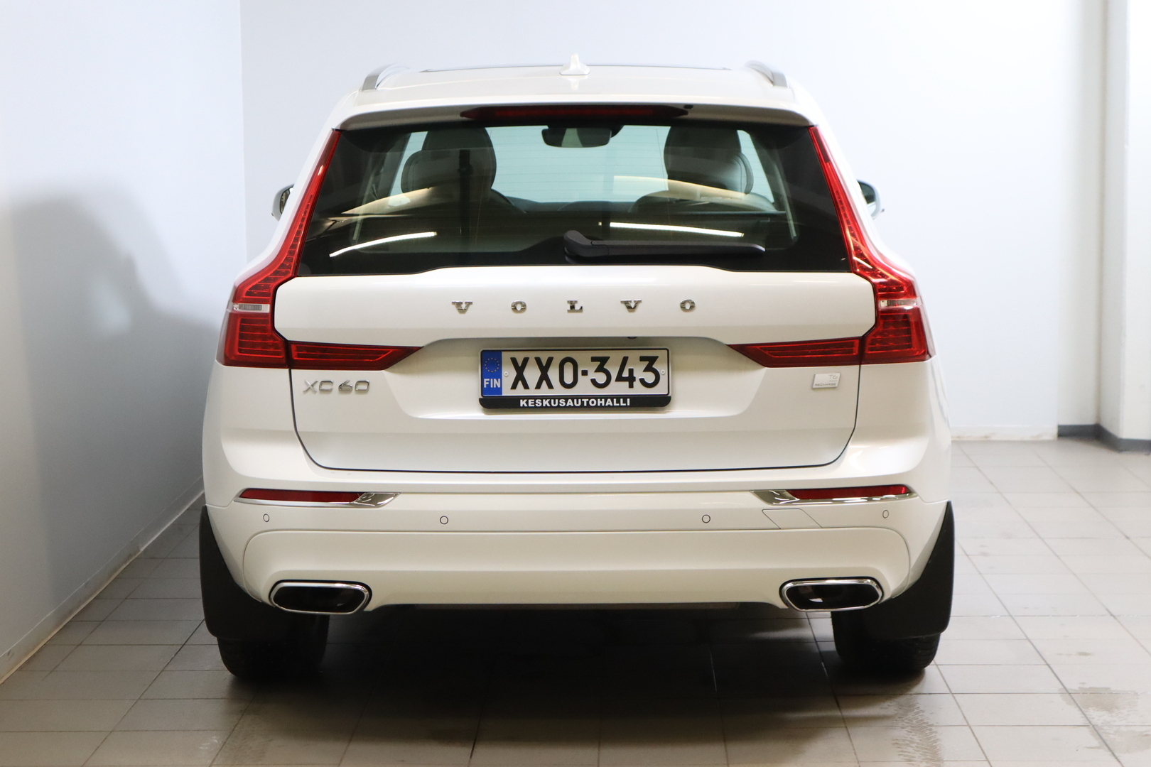 VOLVO XC60 2021