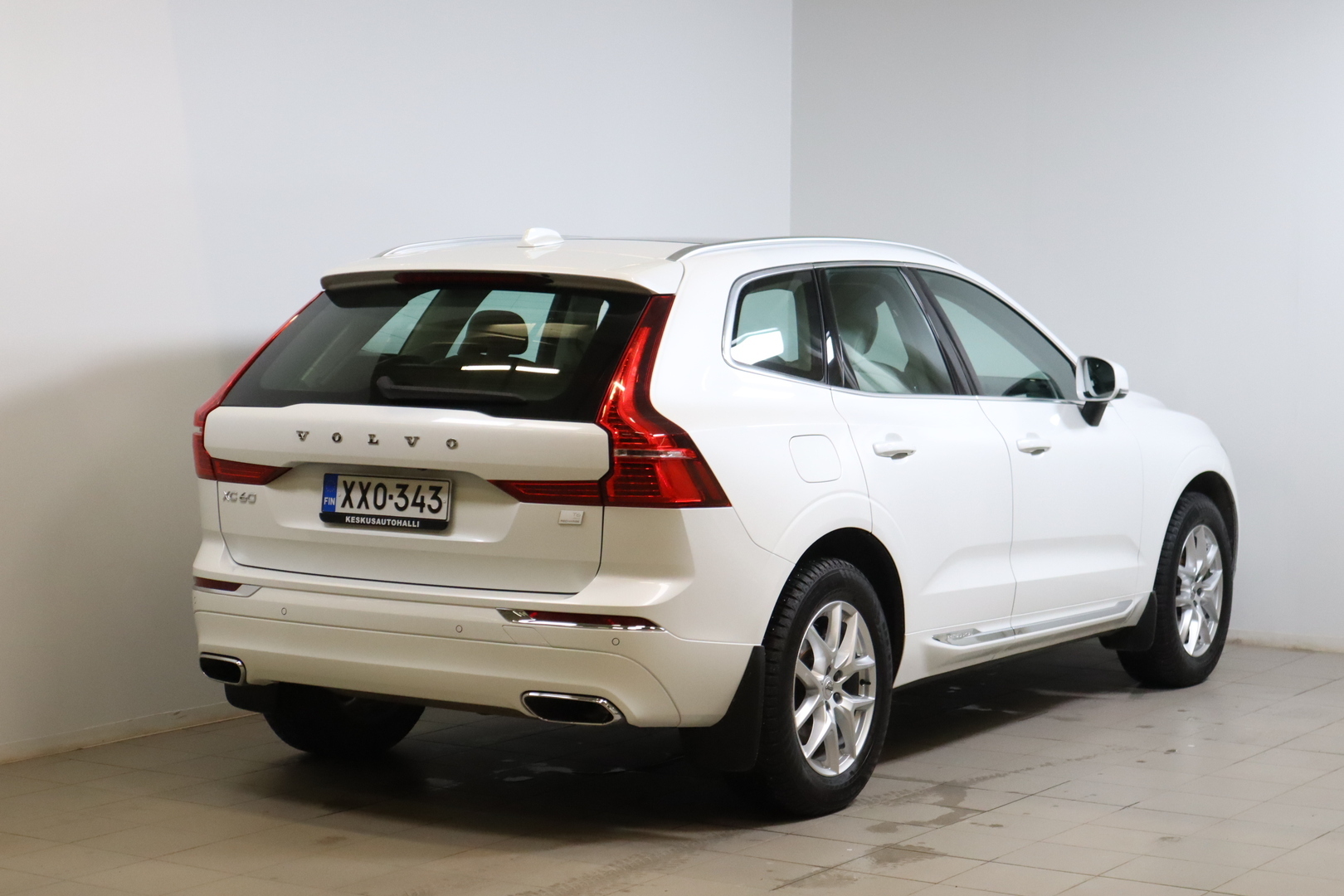 VOLVO XC60 2021