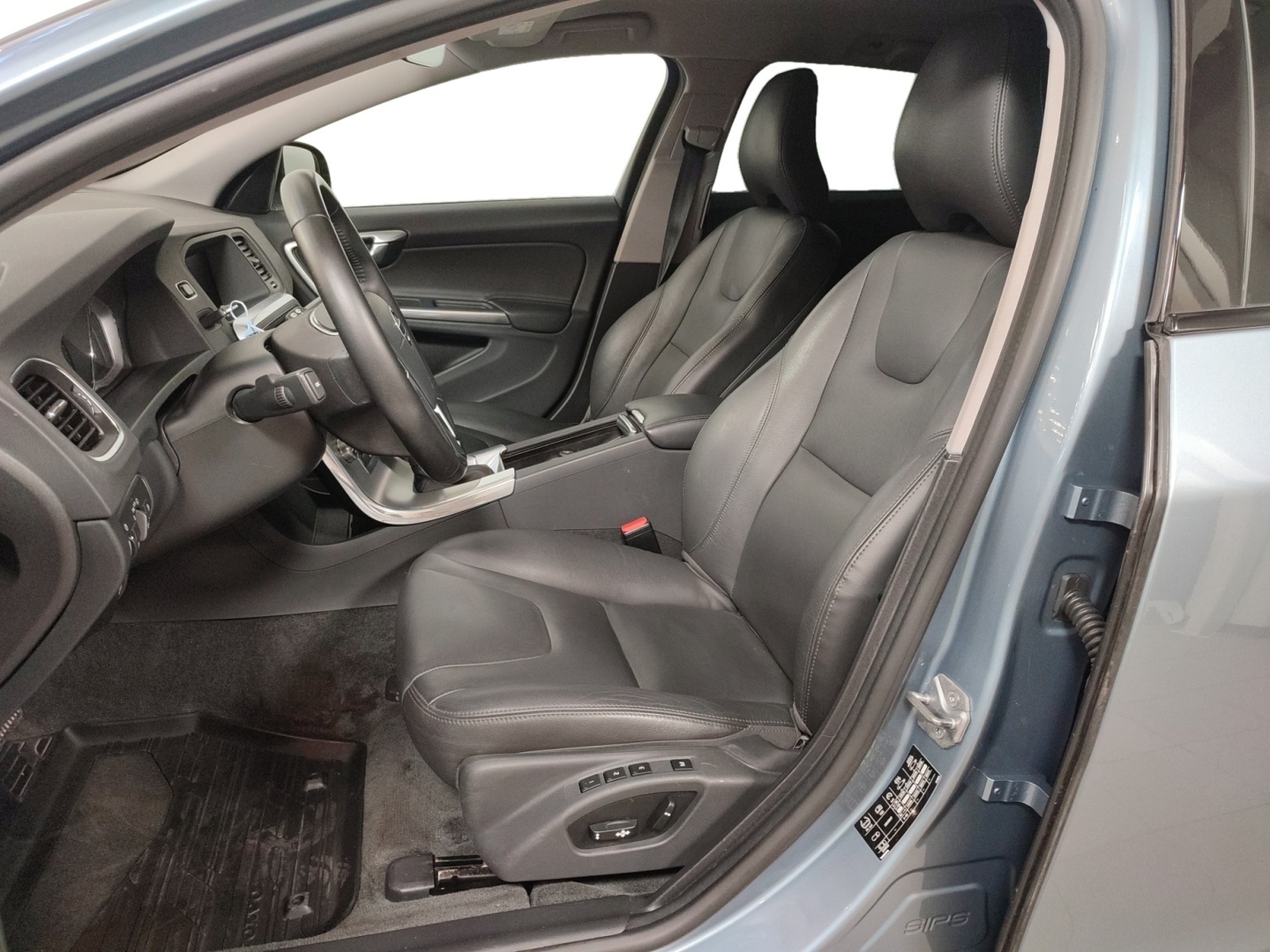 VOLVO V60 Cross Country 2018
