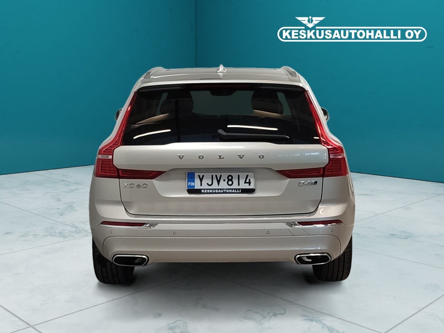VOLVO XC60 2018