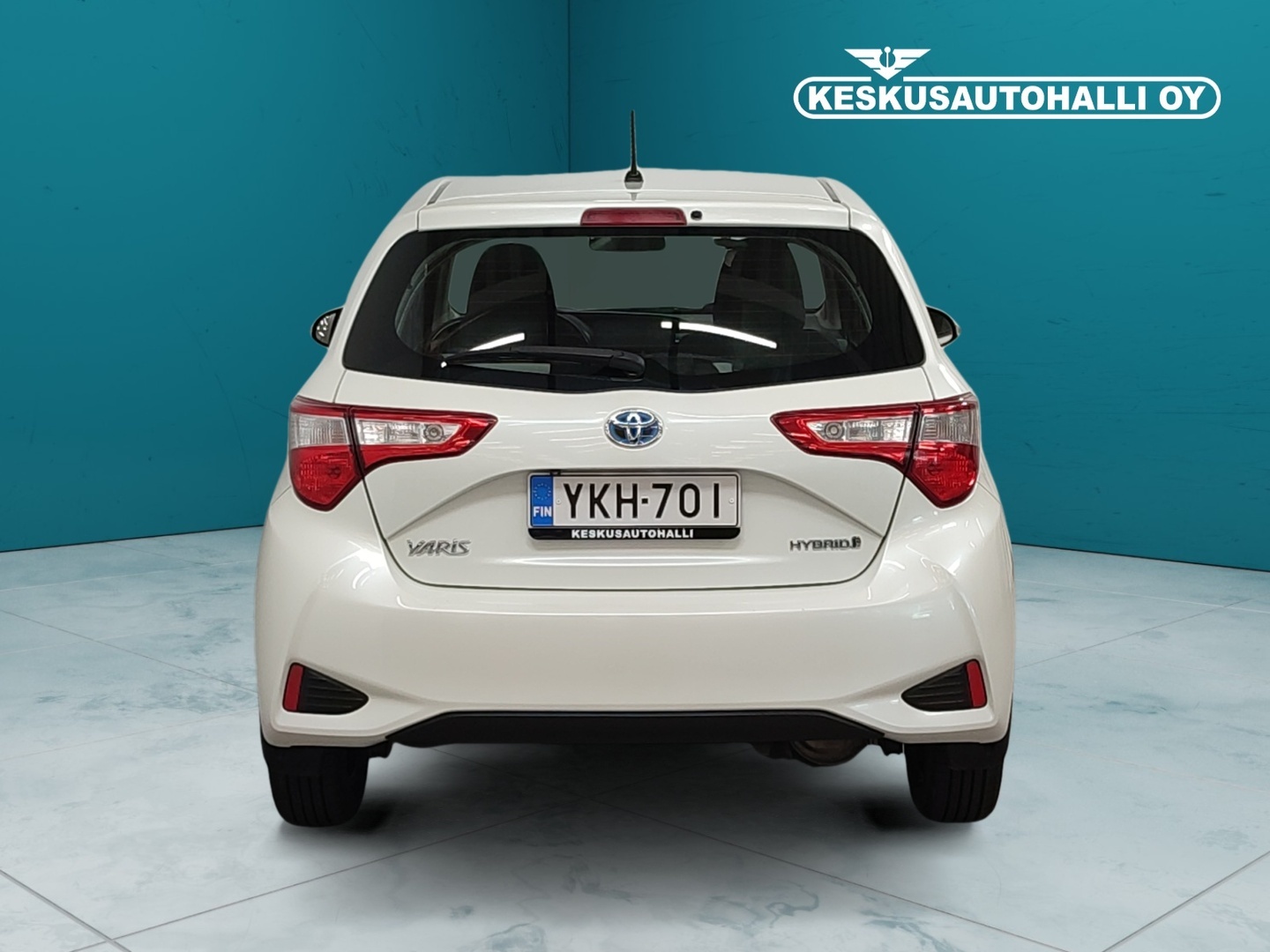 TOYOTA Yaris 2018