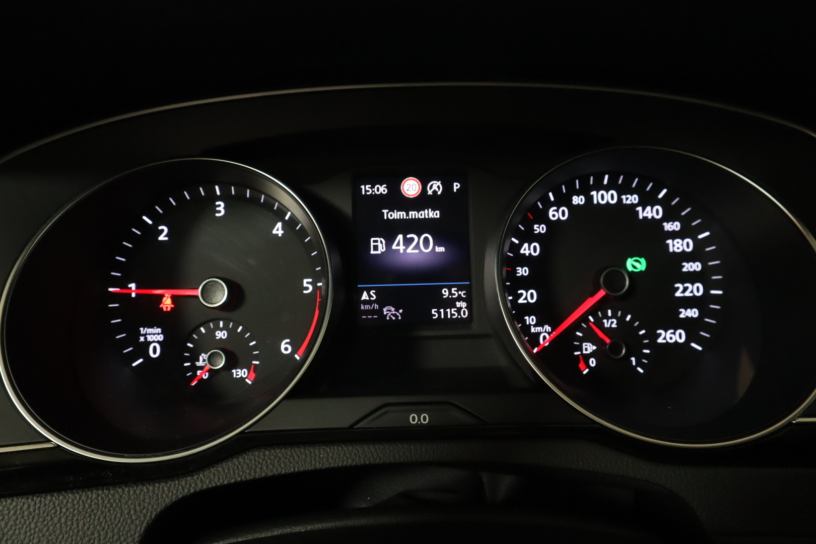 VOLKSWAGEN Passat 2022