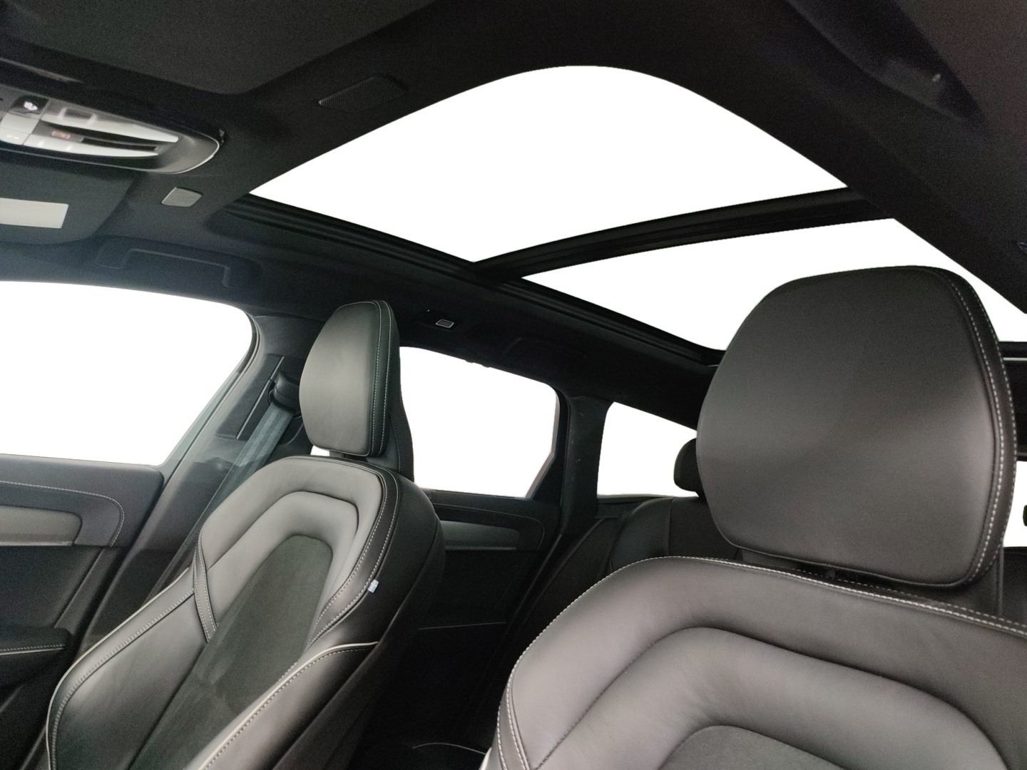 VOLVO V90 2022