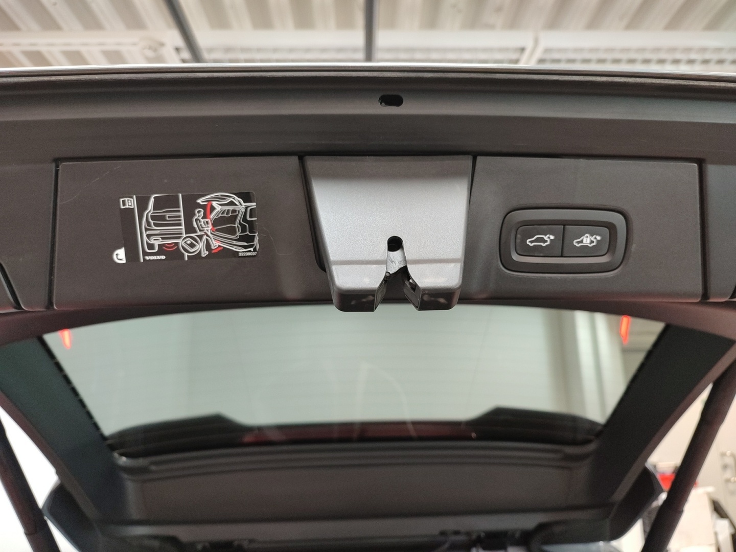 VOLVO V90 2022