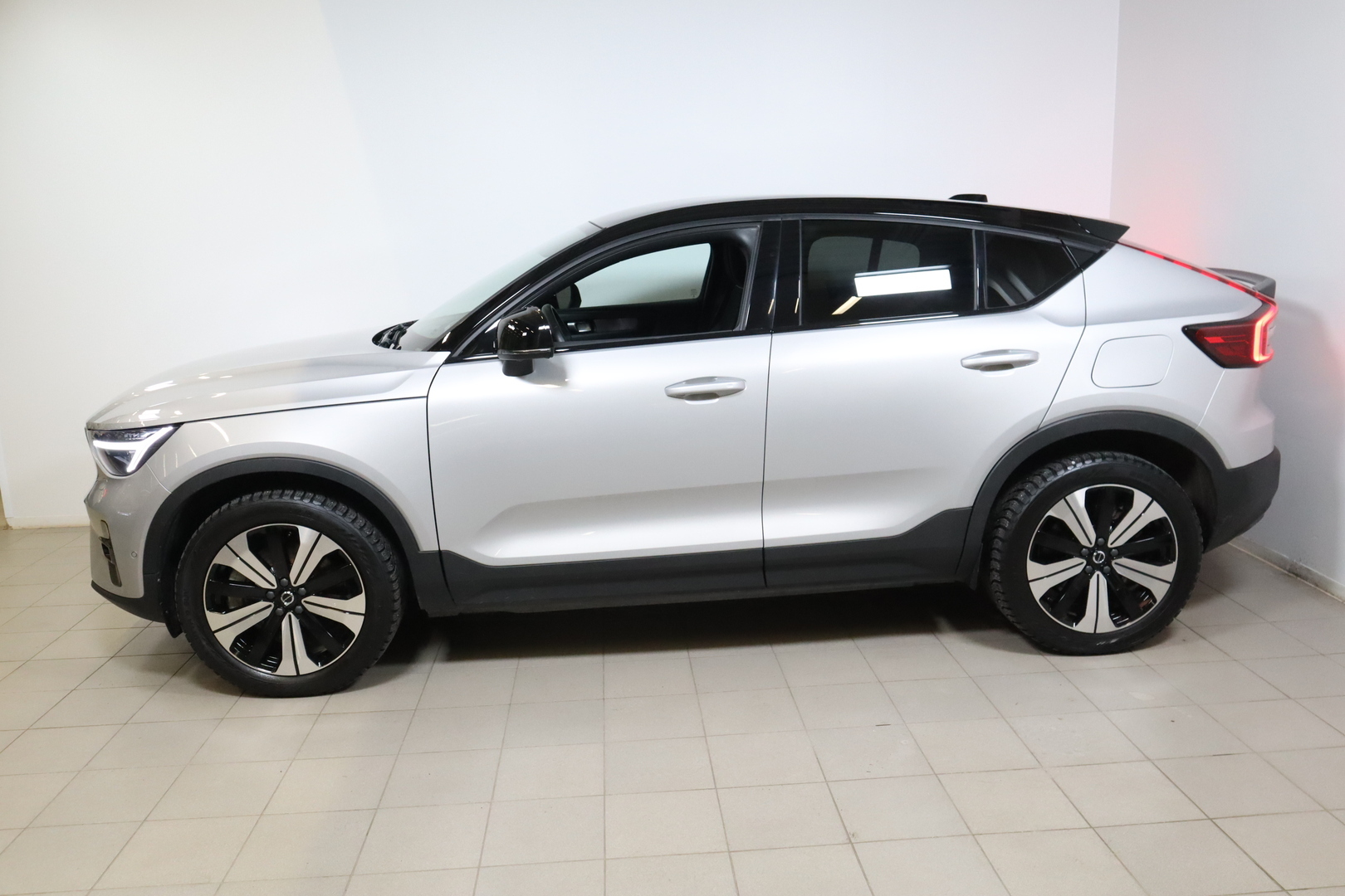 VOLVO C40 2022