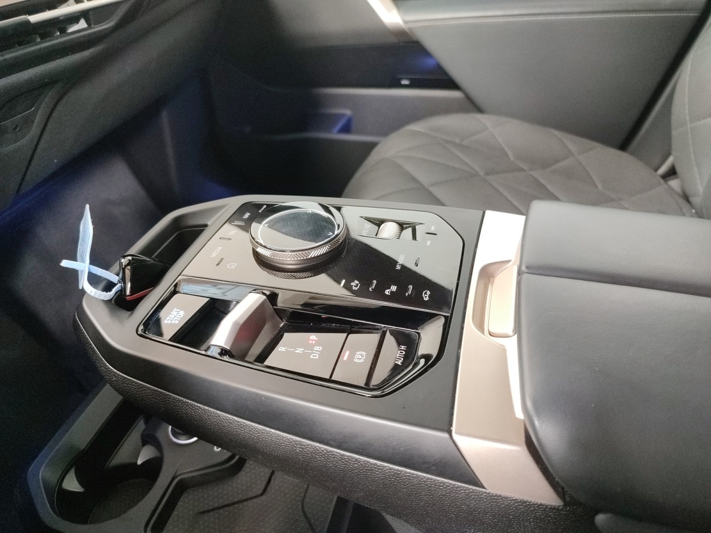 BMW iX 2023