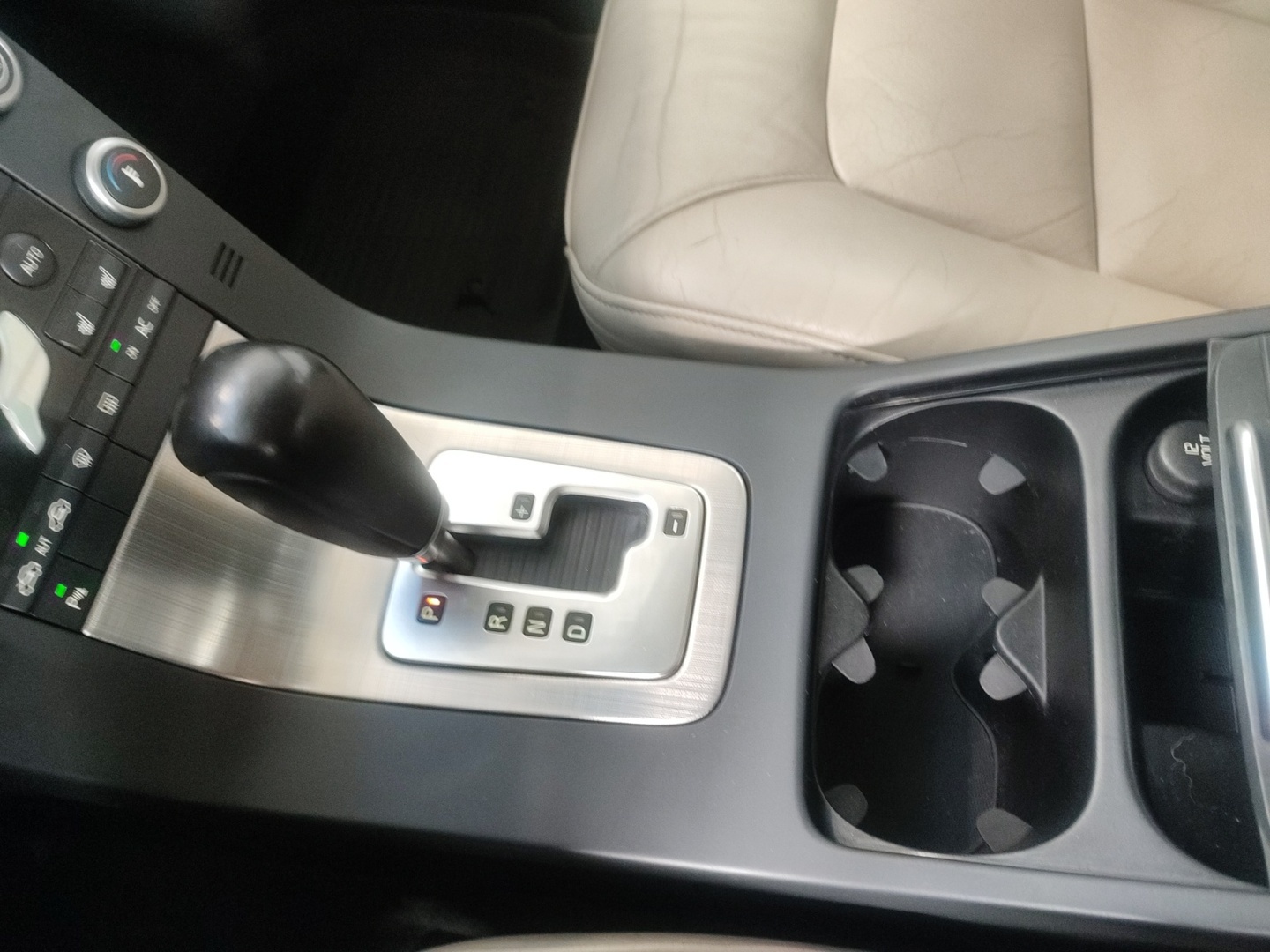 VOLVO S80 2008
